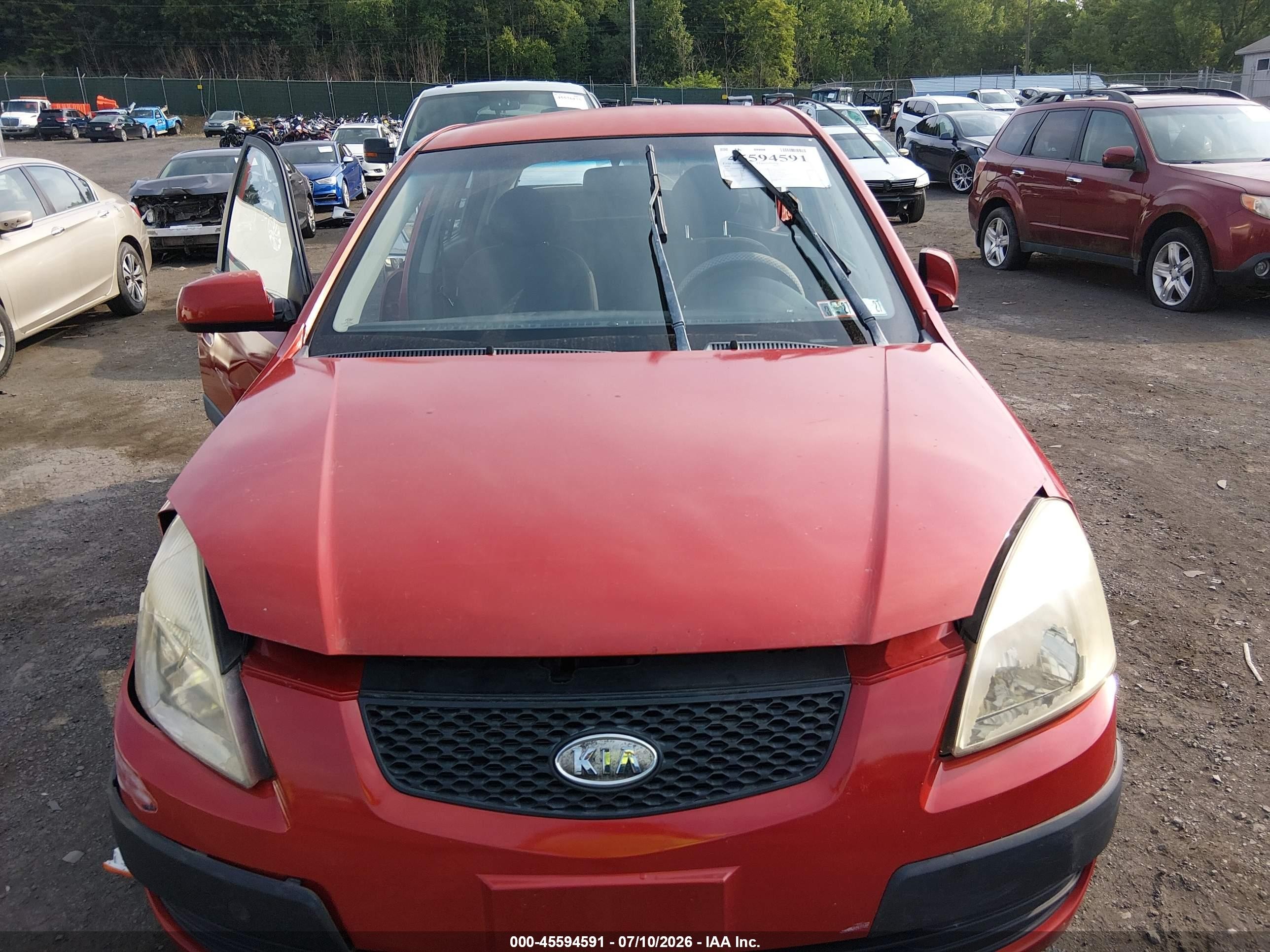 2008 Kia Rio5 Lx Red vin: KNADE163786371561