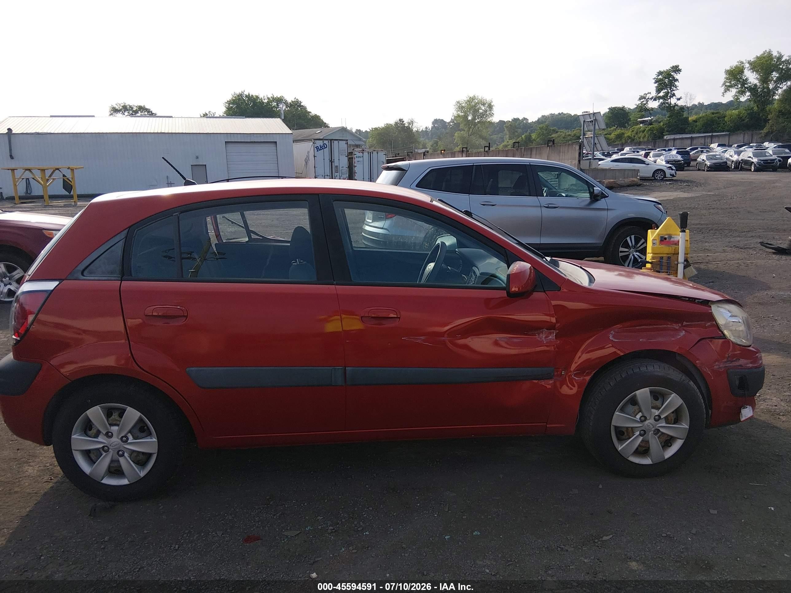 2008 Kia Rio5 Lx Red vin: KNADE163786371561