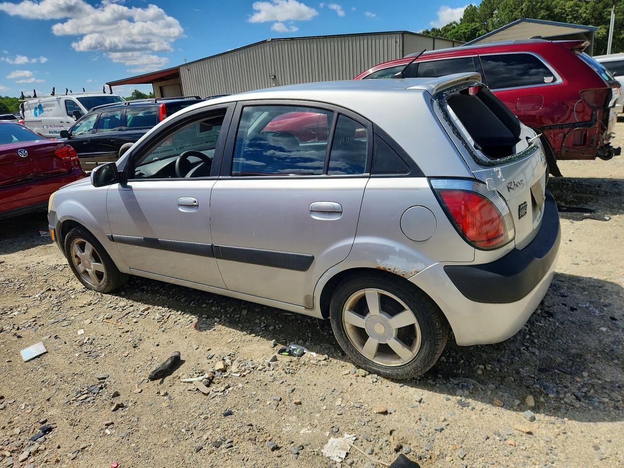 2006 Kia Rio 5 Silver vin: KNADE163866089250