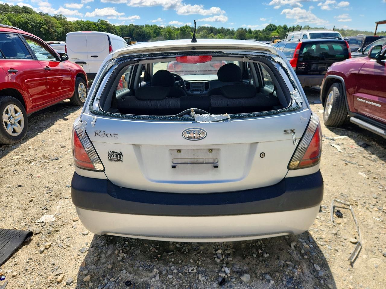 2006 Kia Rio 5 Silver vin: KNADE163866089250
