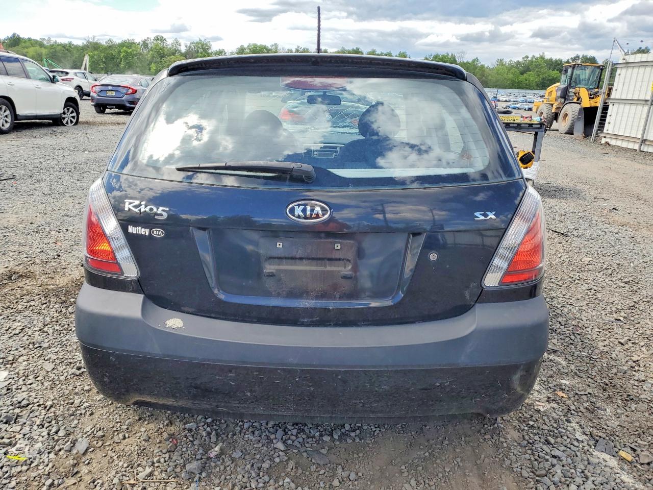2006 Kia Rio 5 Black vin: KNADE163966059920