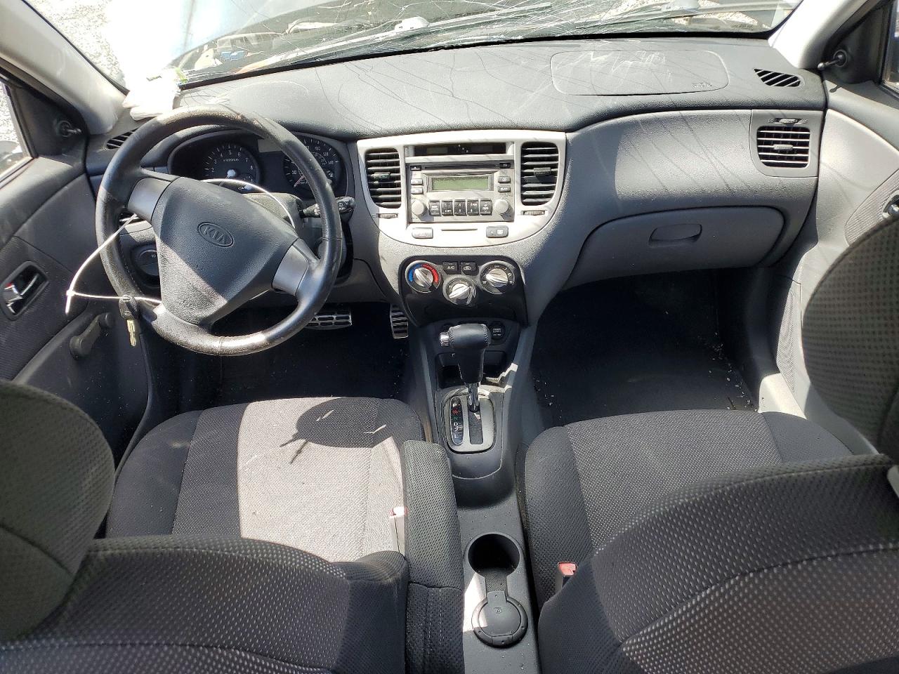 2006 Kia Rio 5 Black vin: KNADE163966059920