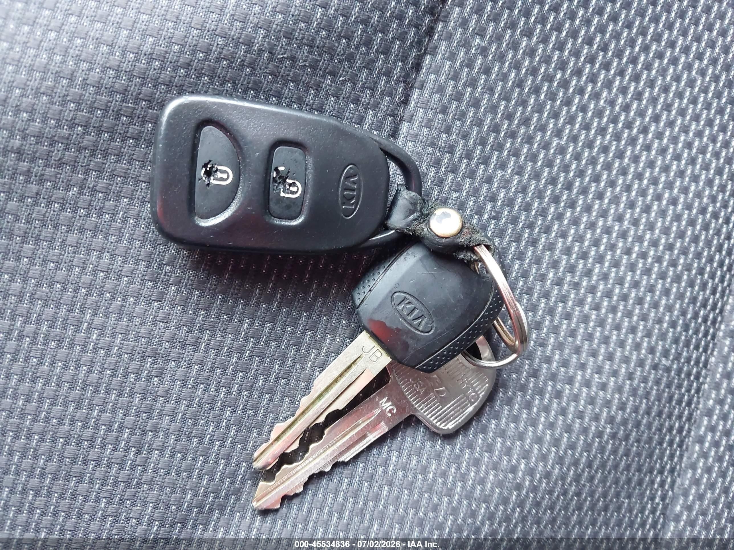 2009 Kia Rio Lx Orange vin: KNADE223096527128