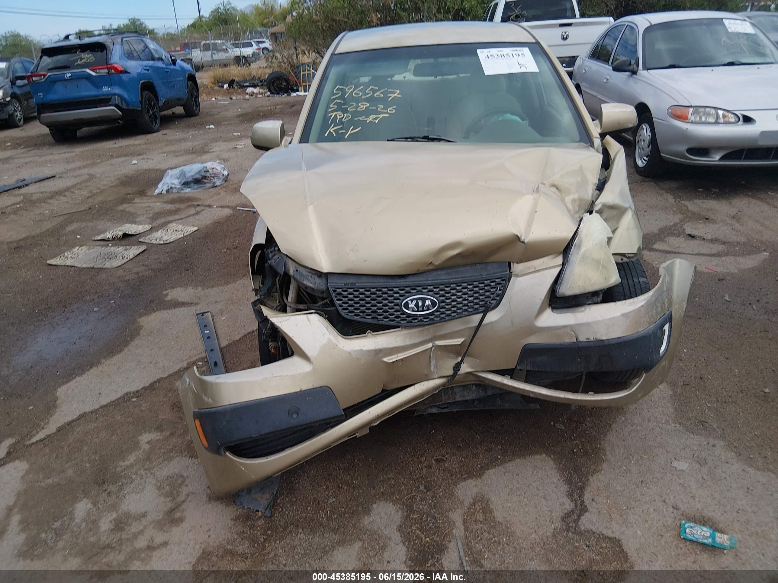 2009 Kia Rio Lx Beige vin: KNADE223196463391