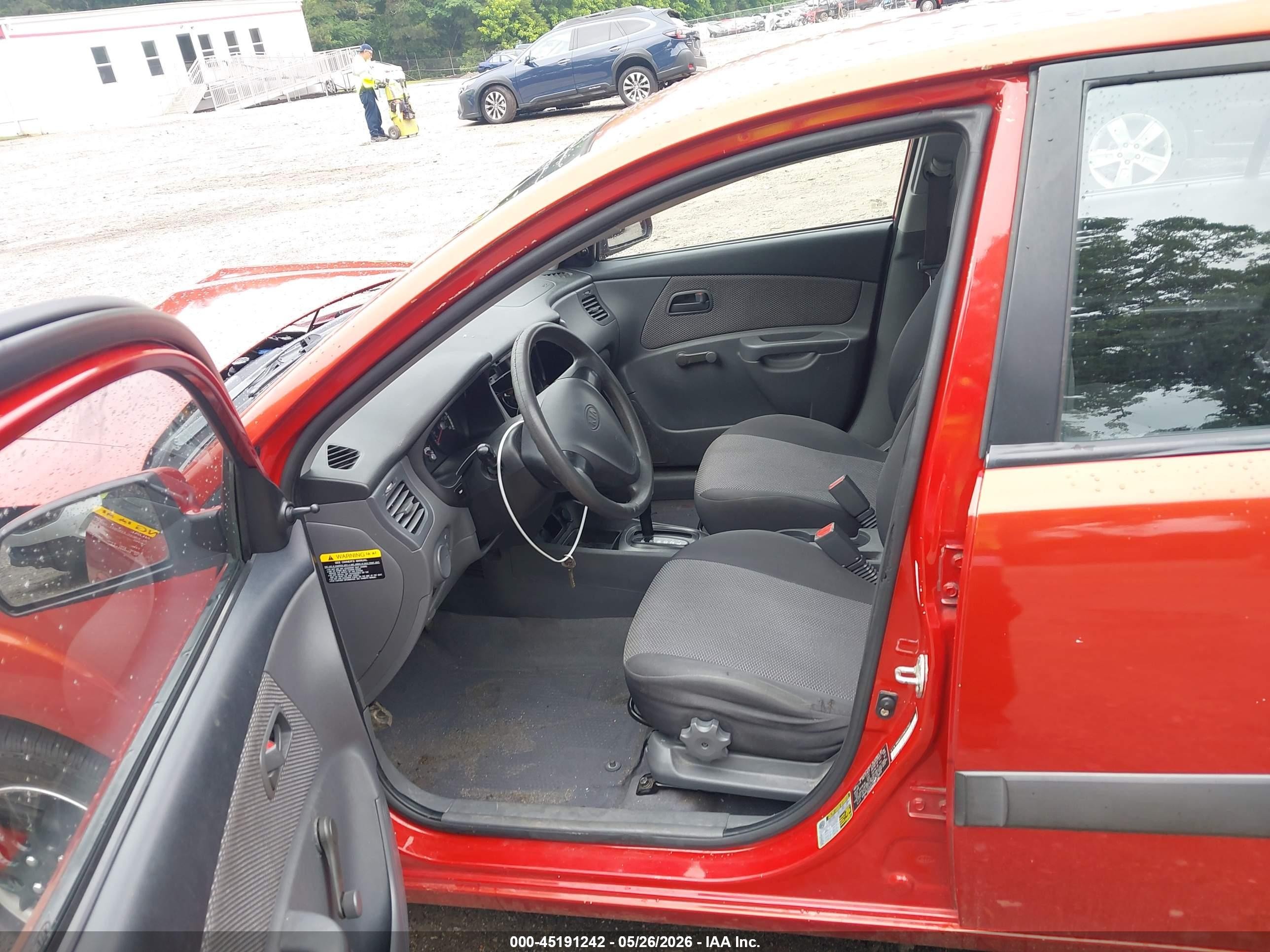 2009 Kia Rio Lx Red vin: KNADE223196557805