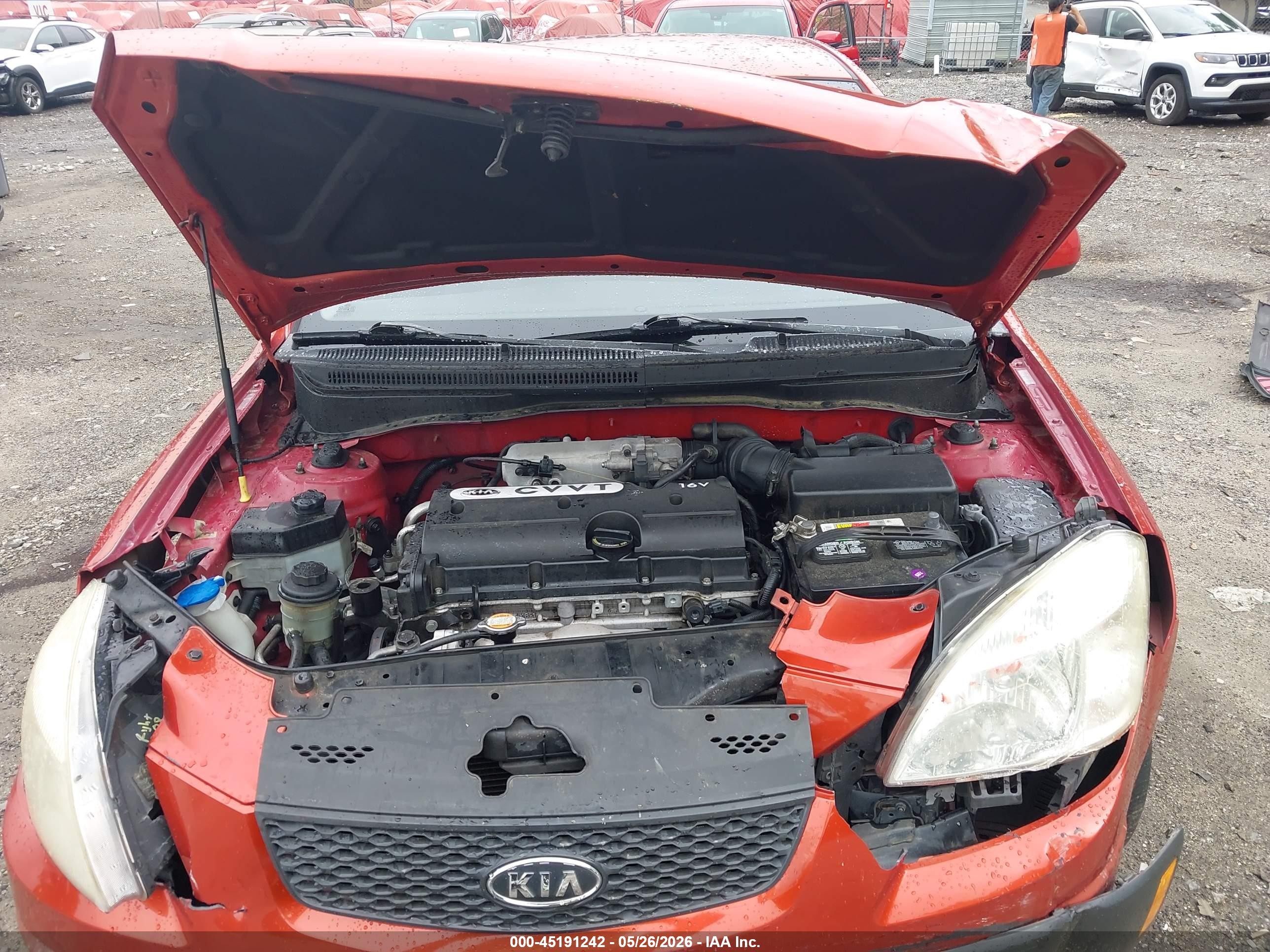 2009 Kia Rio Lx Red vin: KNADE223196557805