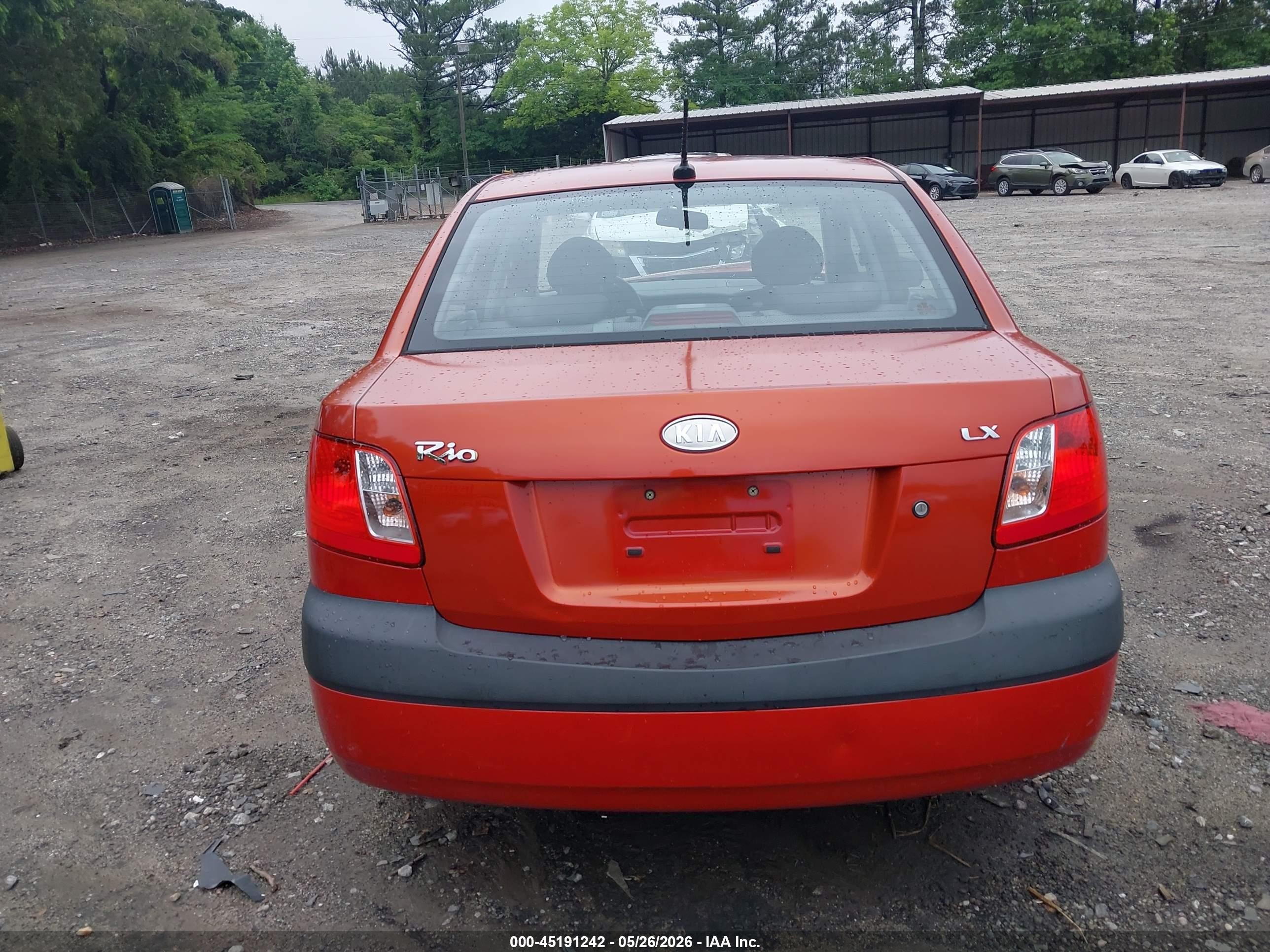 2009 Kia Rio Lx Red vin: KNADE223196557805