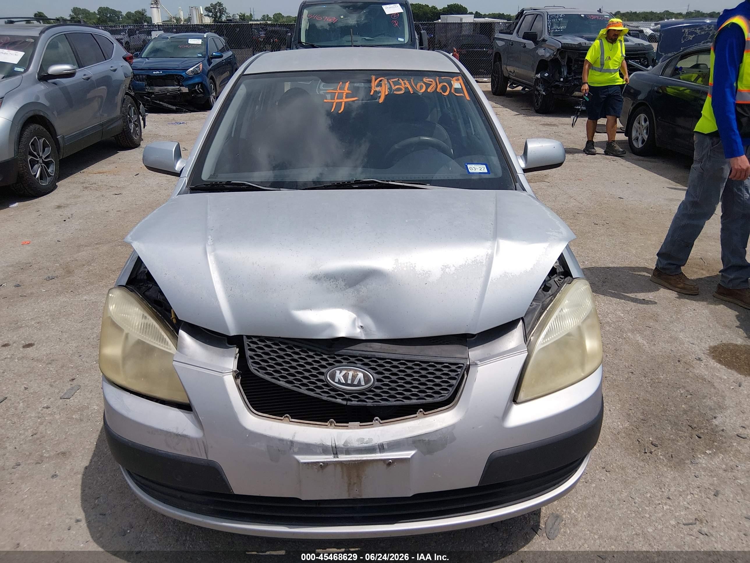 2009 Kia Rio Lx Gray vin: KNADE223296460368