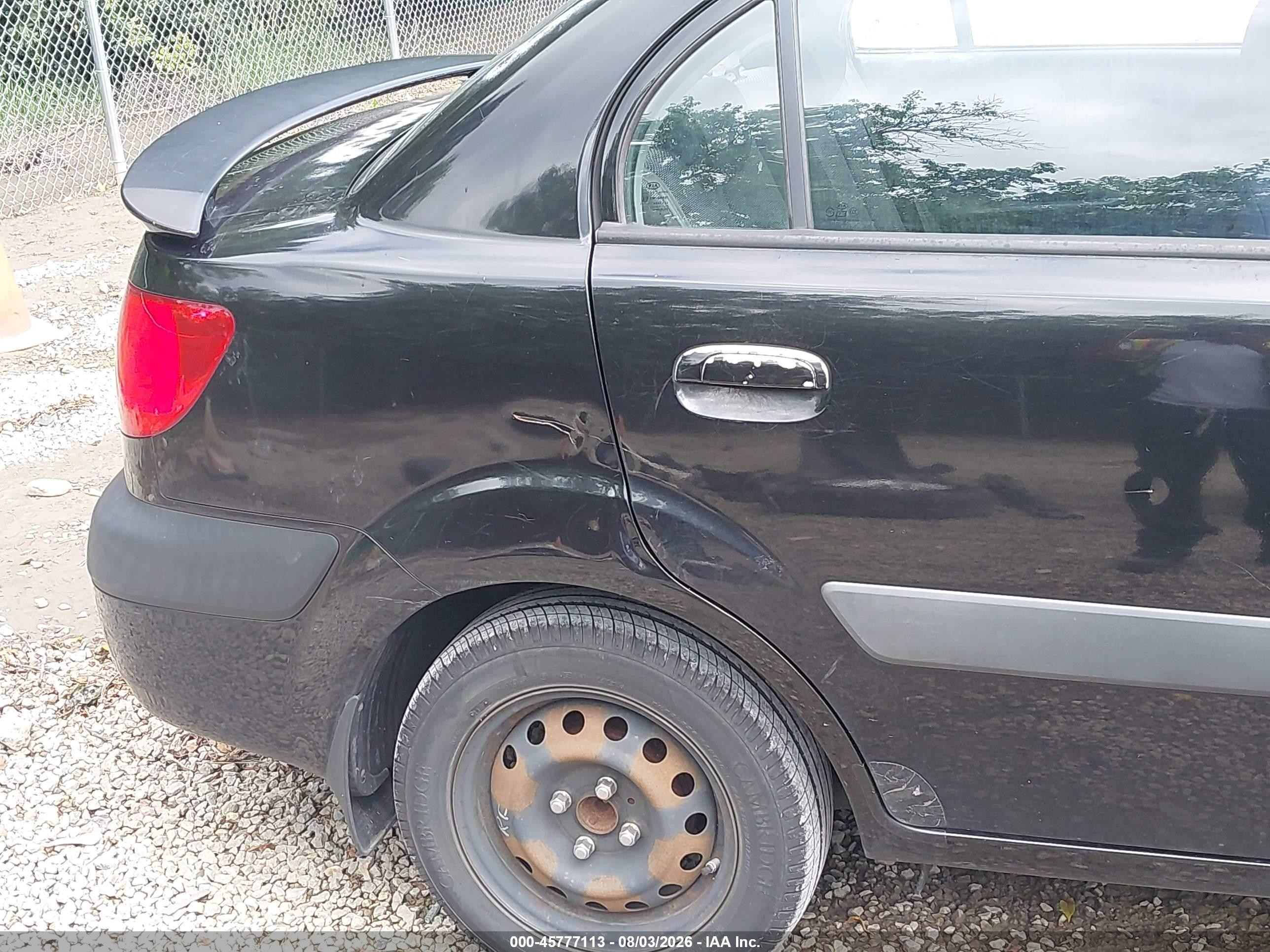 2009 Kia Rio Lx Black vin: KNADE223296461553