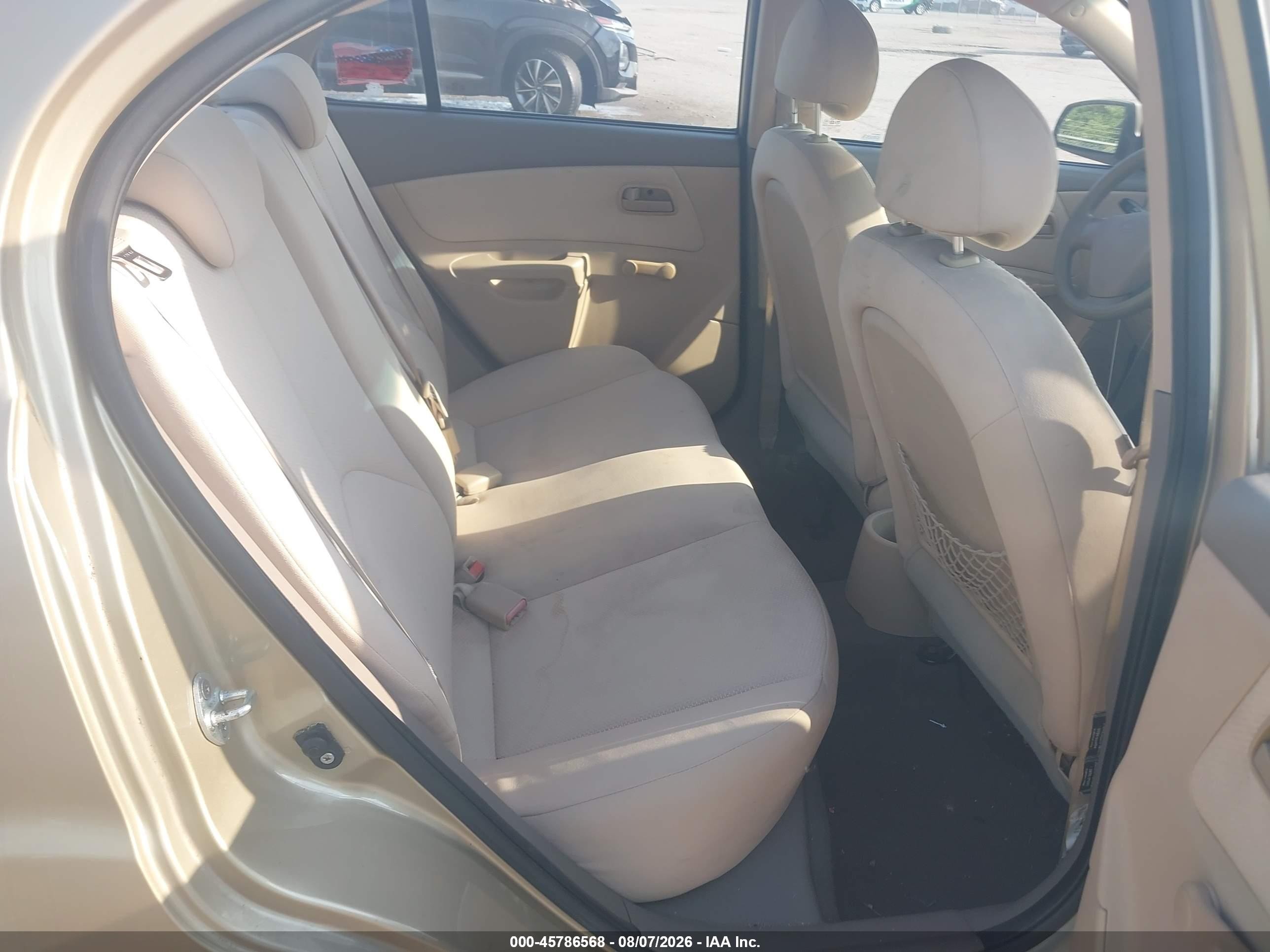 2009 Kia Rio Lx Gold vin: KNADE223296521802