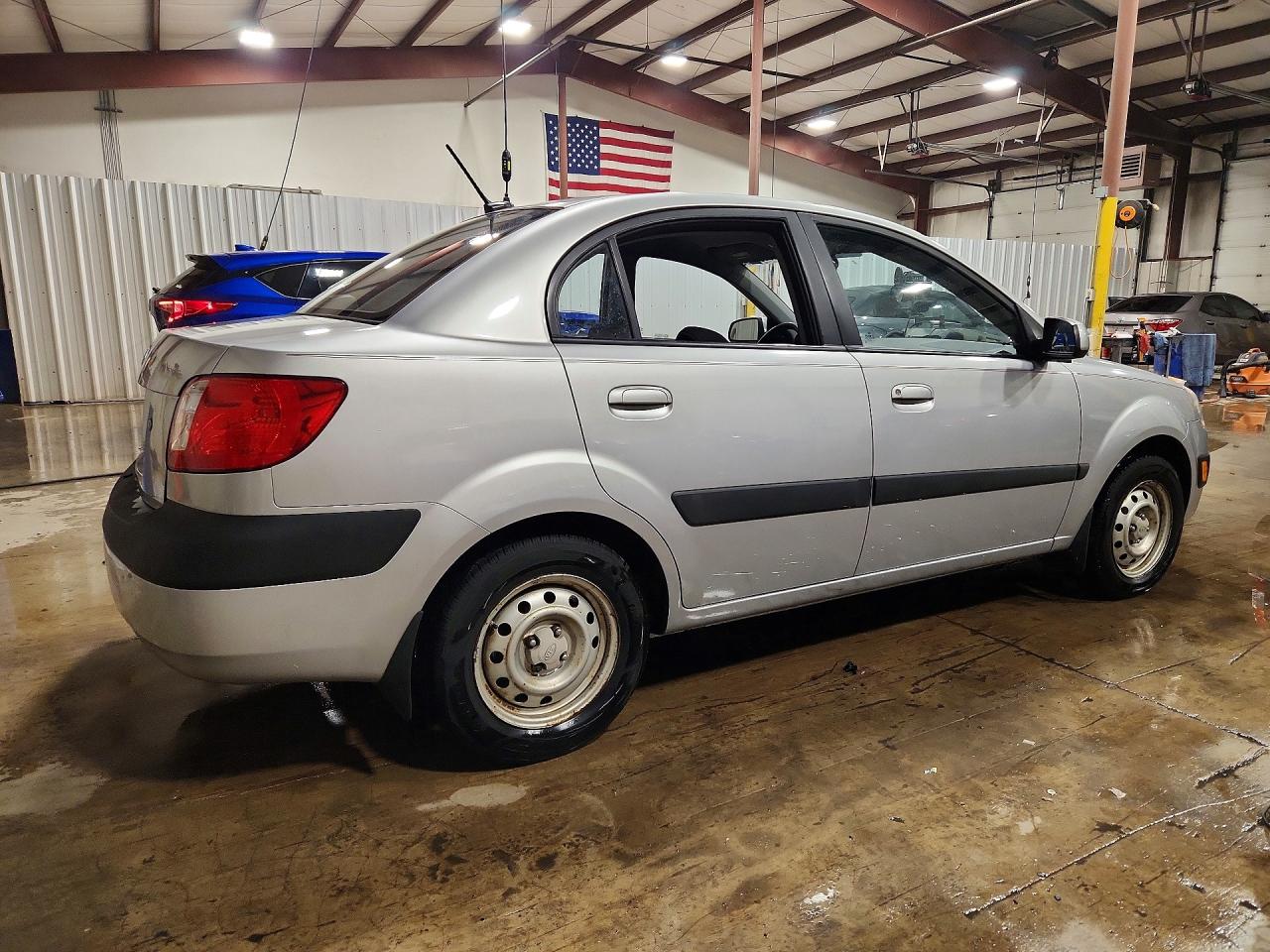 2009 Kia Rio Base/lx/sx Silver vin: KNADE223396561189
