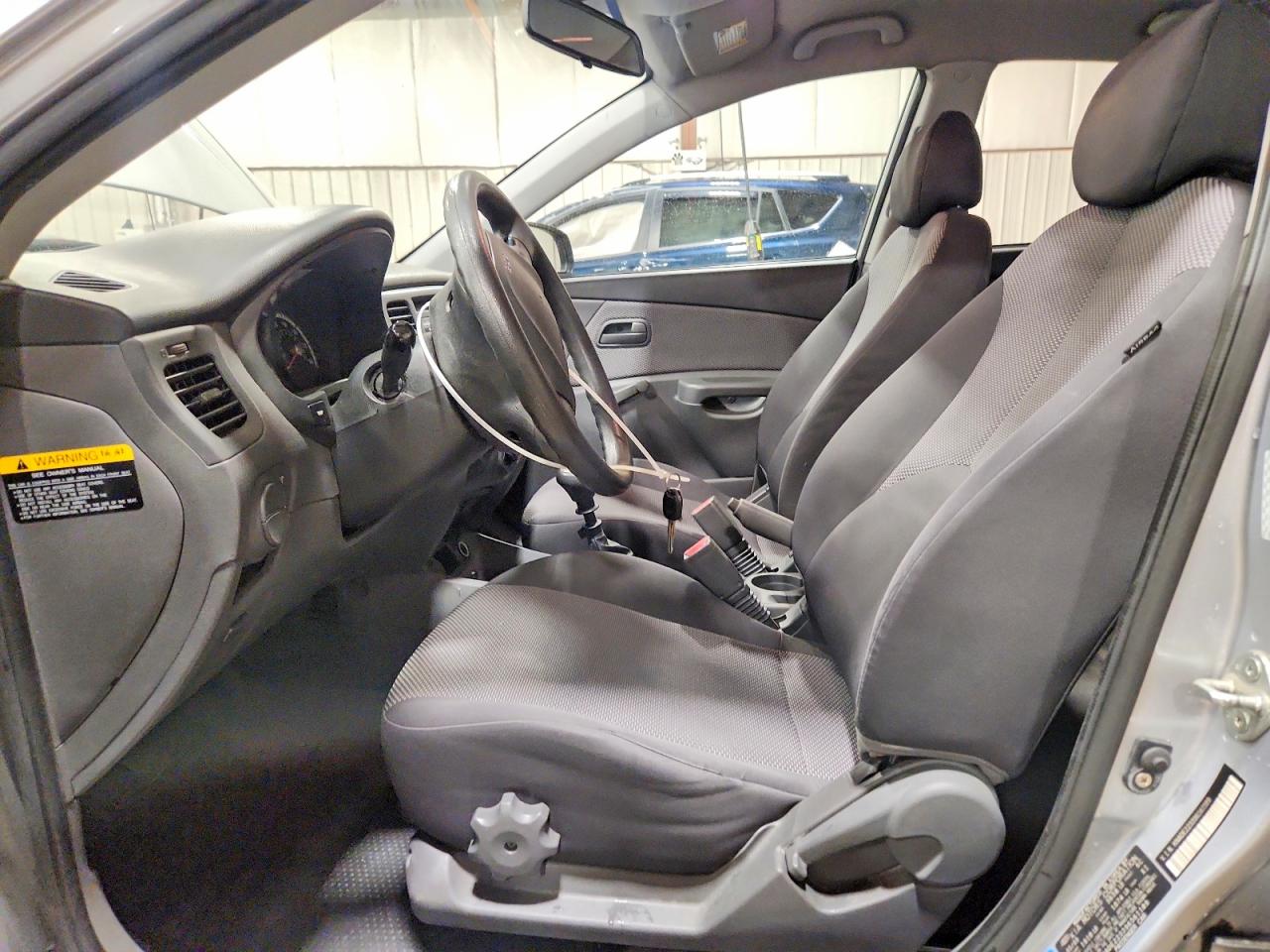 2009 Kia Rio Base/lx/sx Silver vin: KNADE223396561189