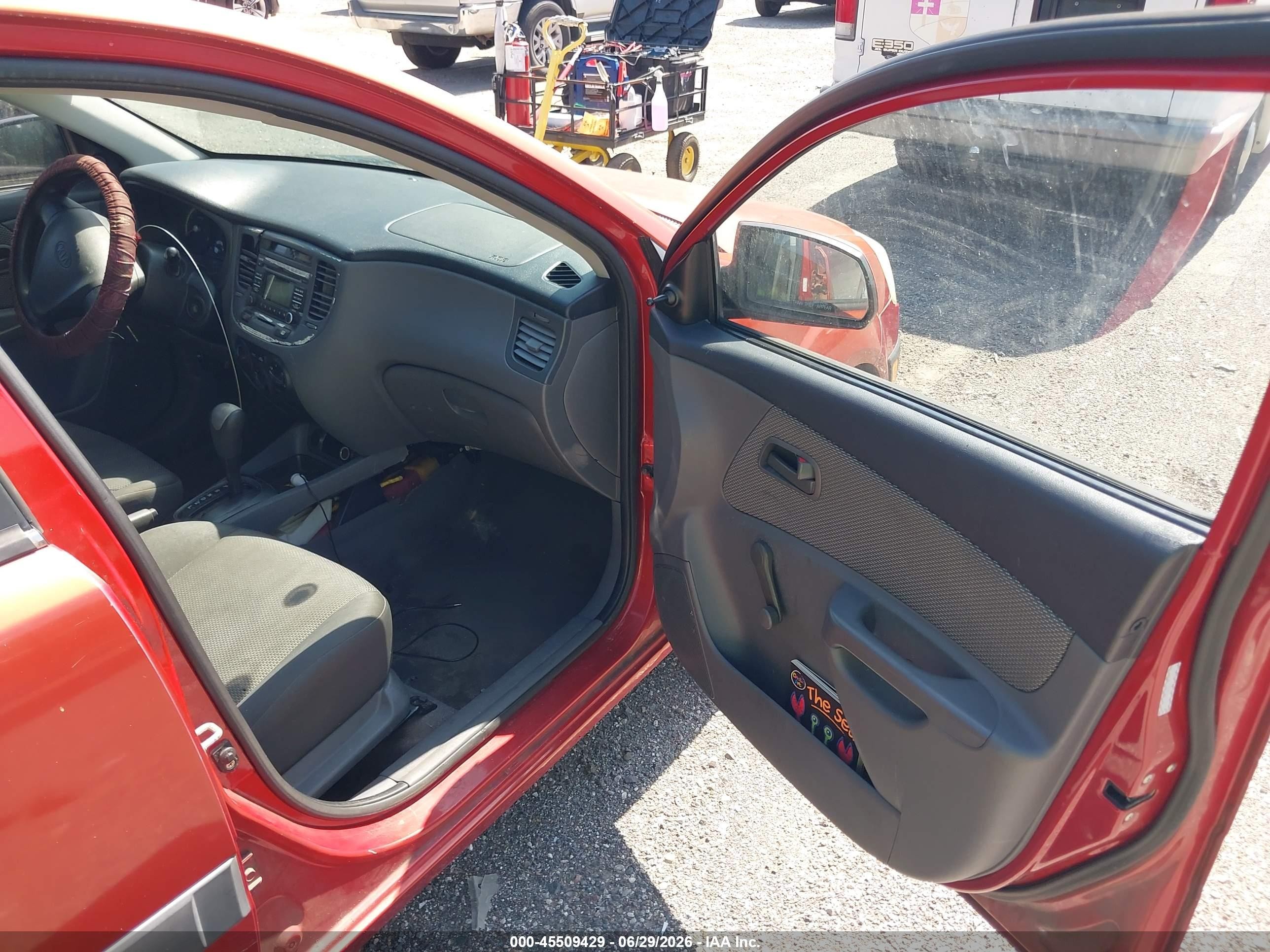 2009 Kia Rio Lx Красный vin: KNADE223496519260