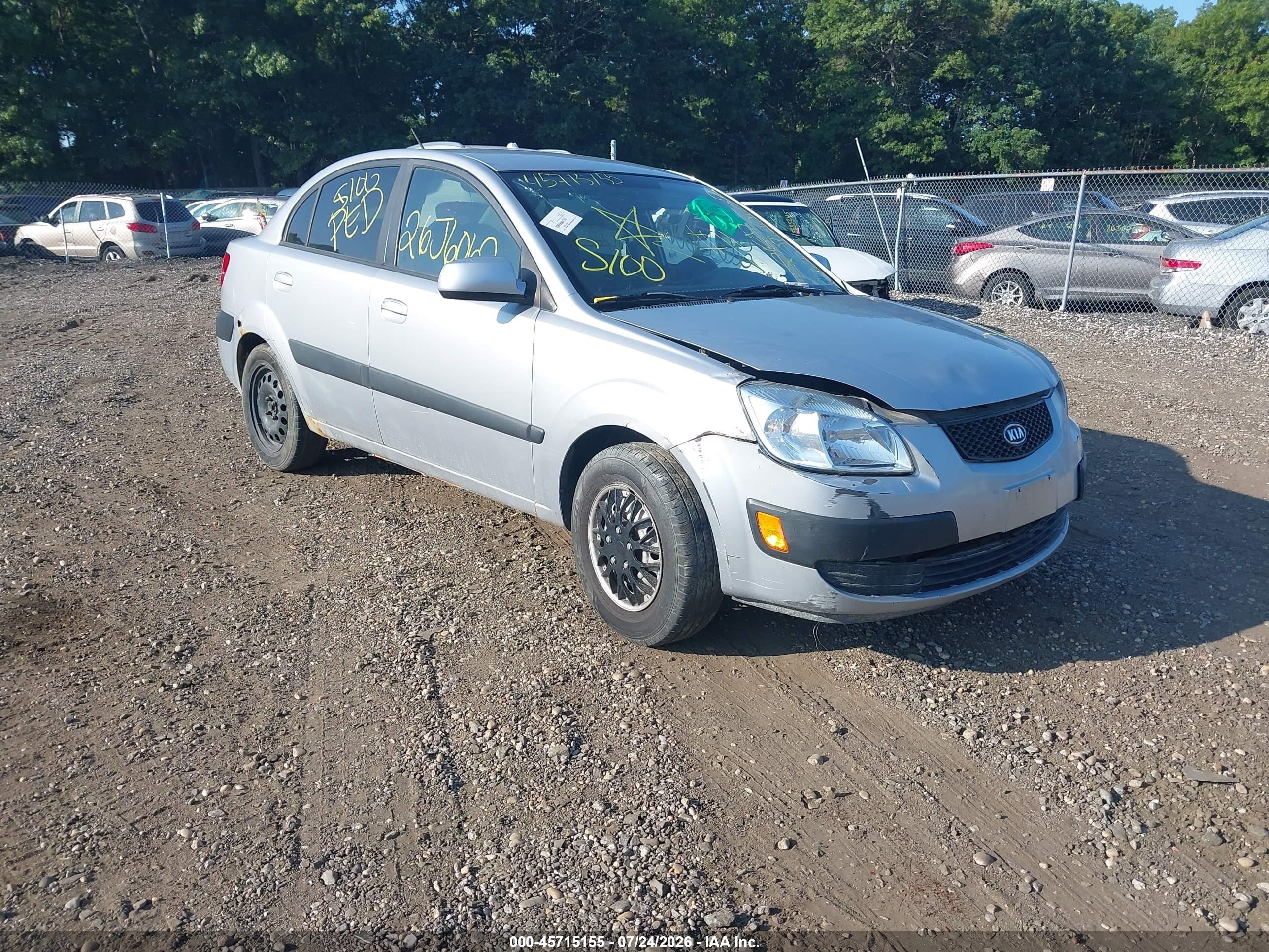 2009 Kia Rio   Silver vin: KNADE223596466326