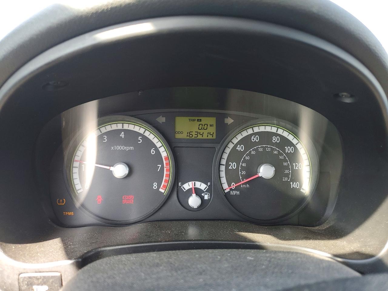 2009 Kia Rio Base Black vin: KNADE223596547987