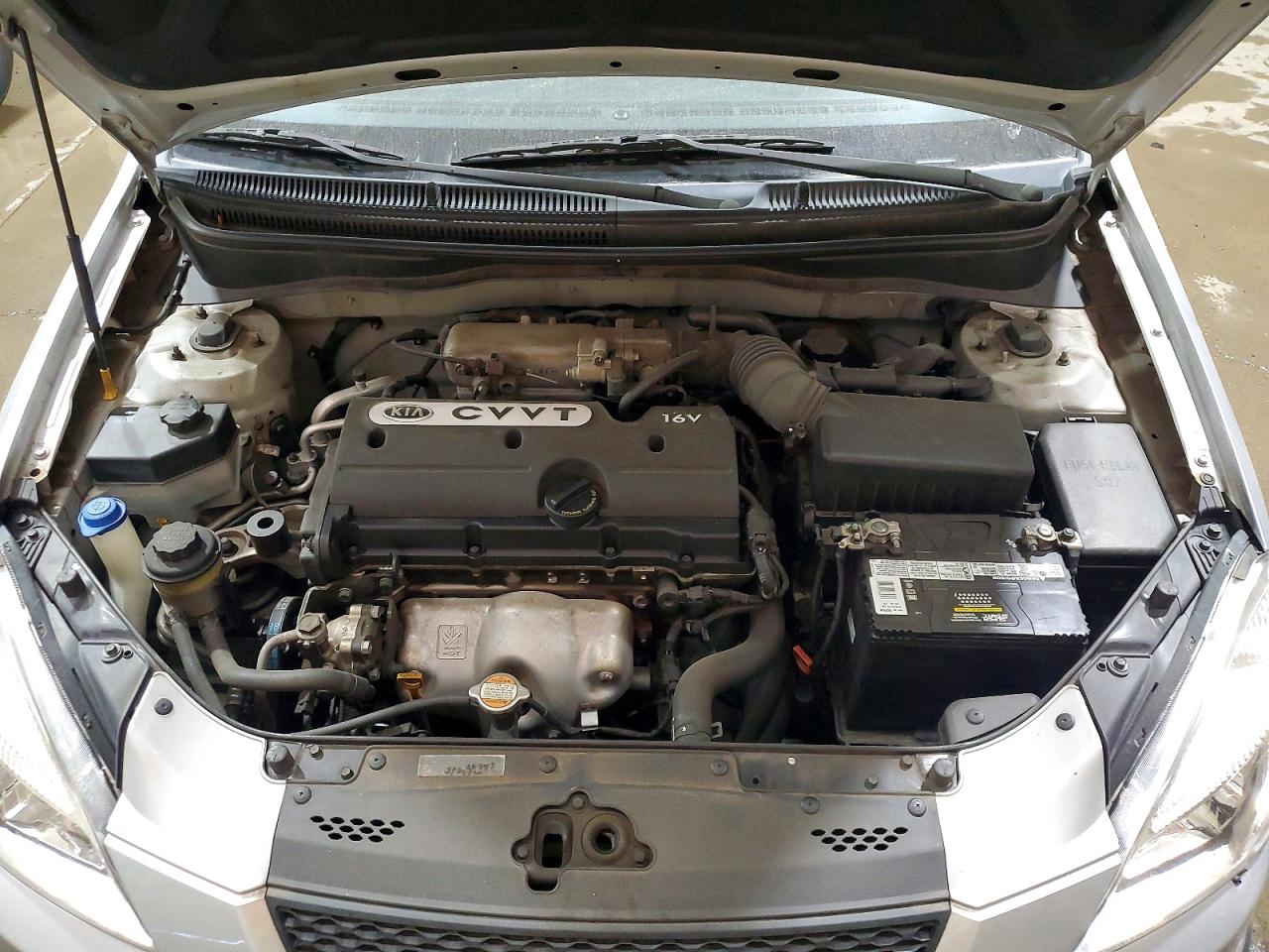 2009 Kia Rio Base/lx/sx Silver vin: KNADE223796459118