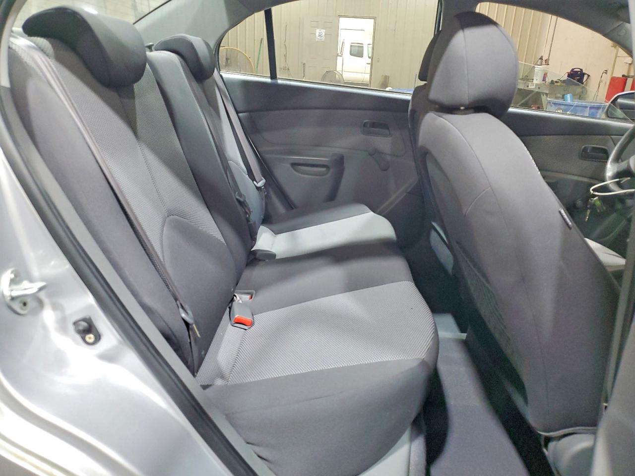 2009 Kia Rio Base/lx/sx Silver vin: KNADE223796459118