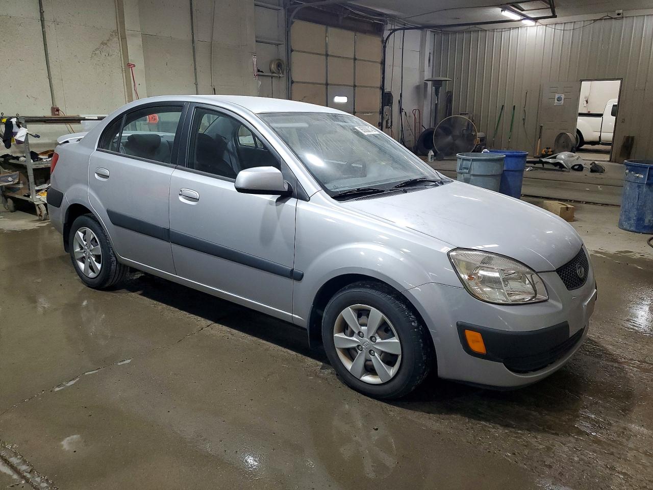 2009 Kia Rio Base/lx/sx Silver vin: KNADE223796459118