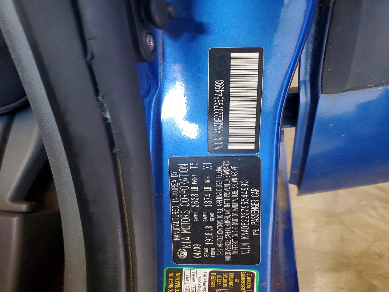 2009 Kia Rio Base Blue vin: KNADE223796544993