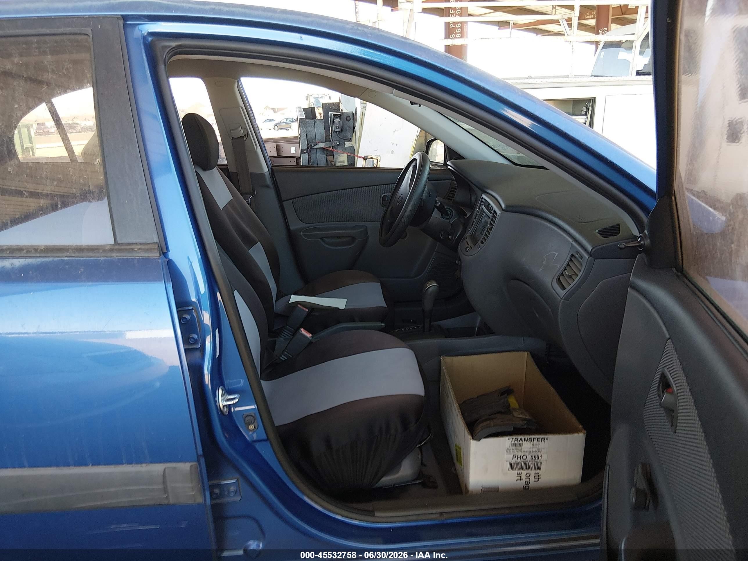 2009 Kia Rio Lx Blue vin: KNADE223896467325