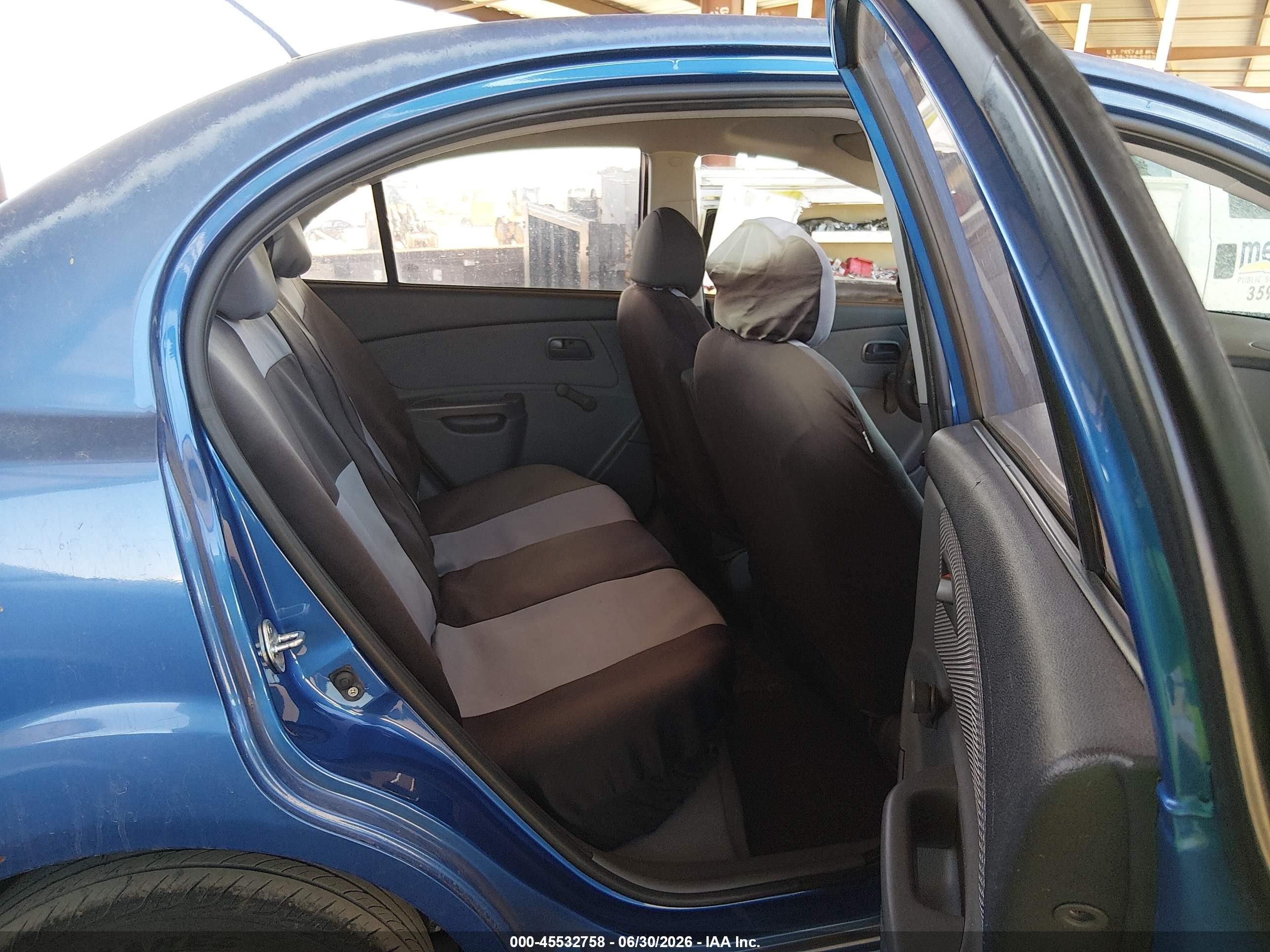 2009 Kia Rio Lx Blue vin: KNADE223896467325