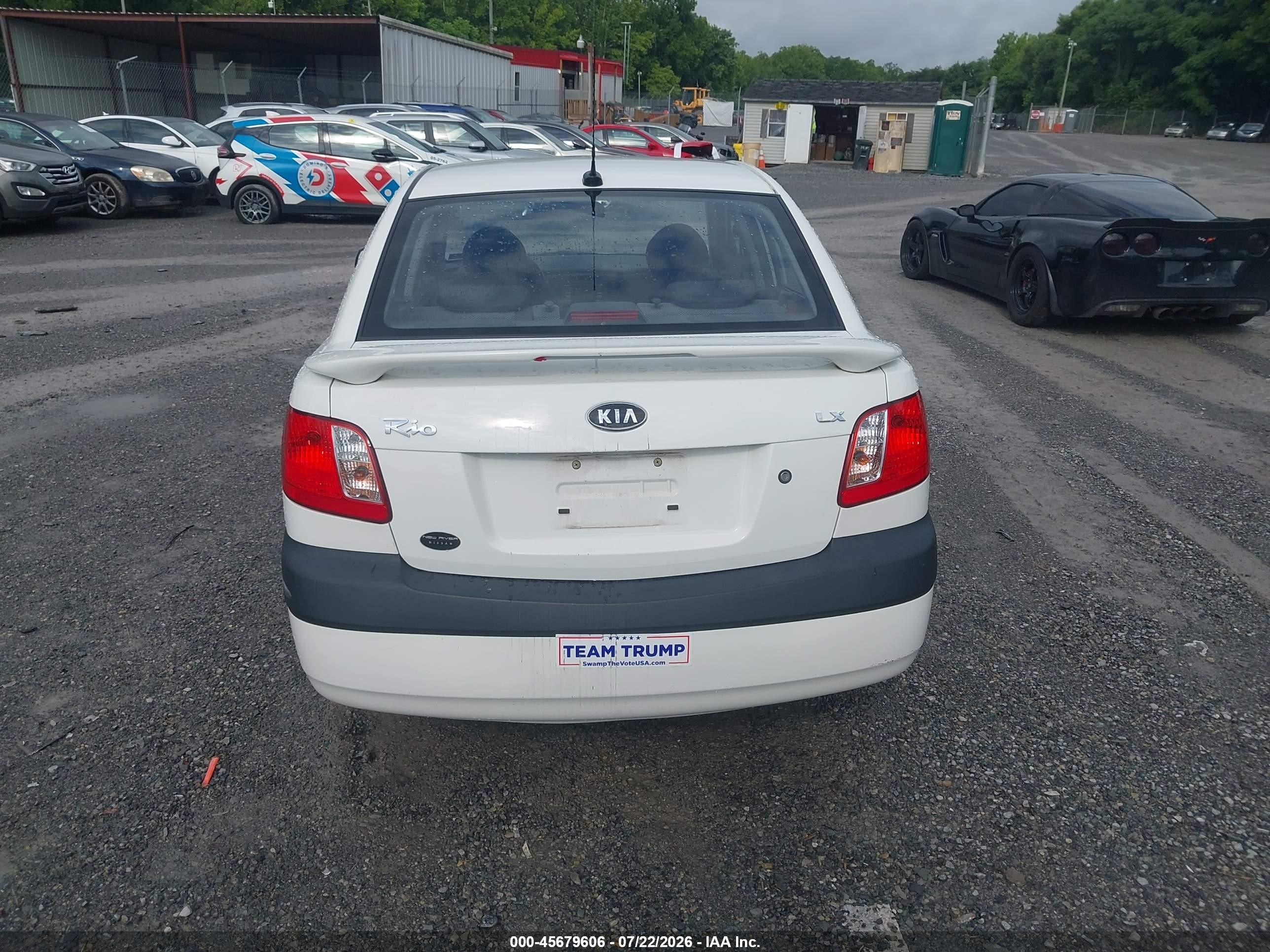 2009 Kia Rio Lx Белый vin: KNADE223896518807