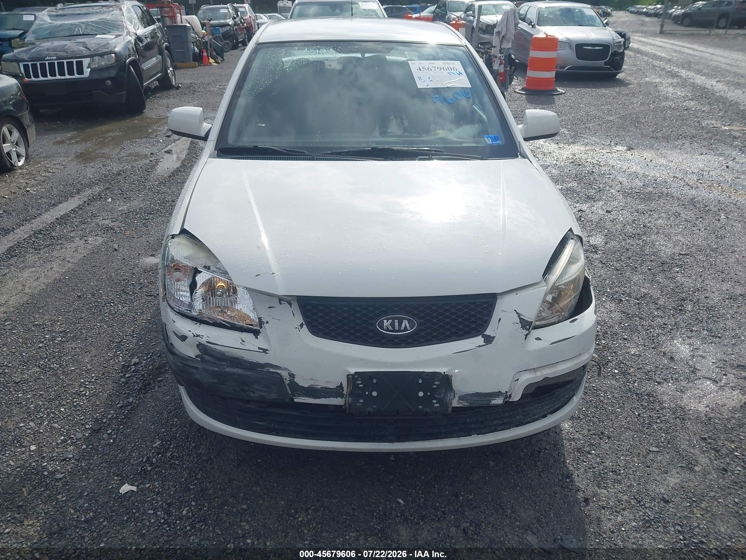 2009 Kia Rio Lx Белый vin: KNADE223896518807