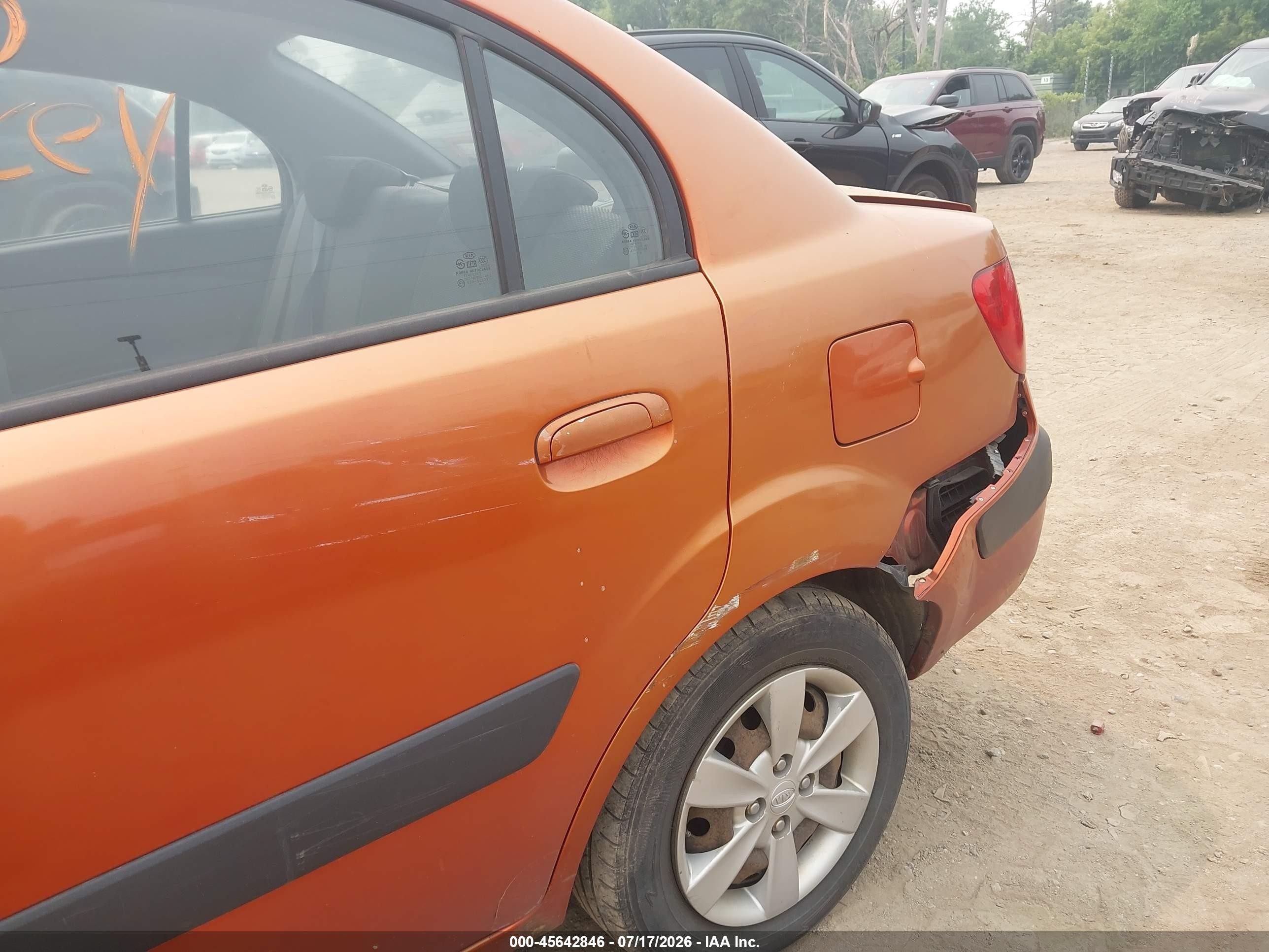 2009 Kia Rio Lx Orange vin: KNADE223896580241