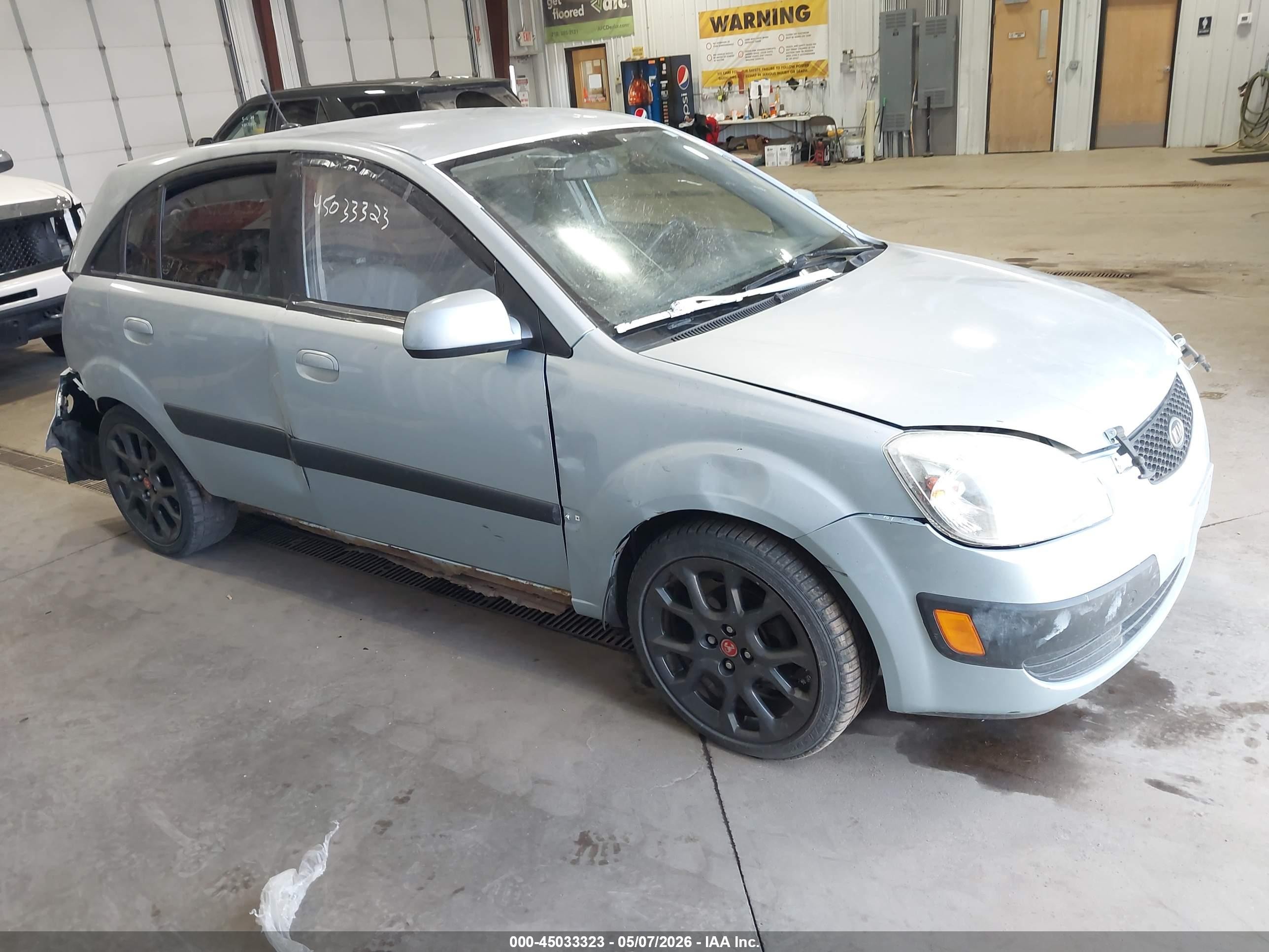 2009 Kia Rio5 Lx Silver vin: KNADE243296500980
