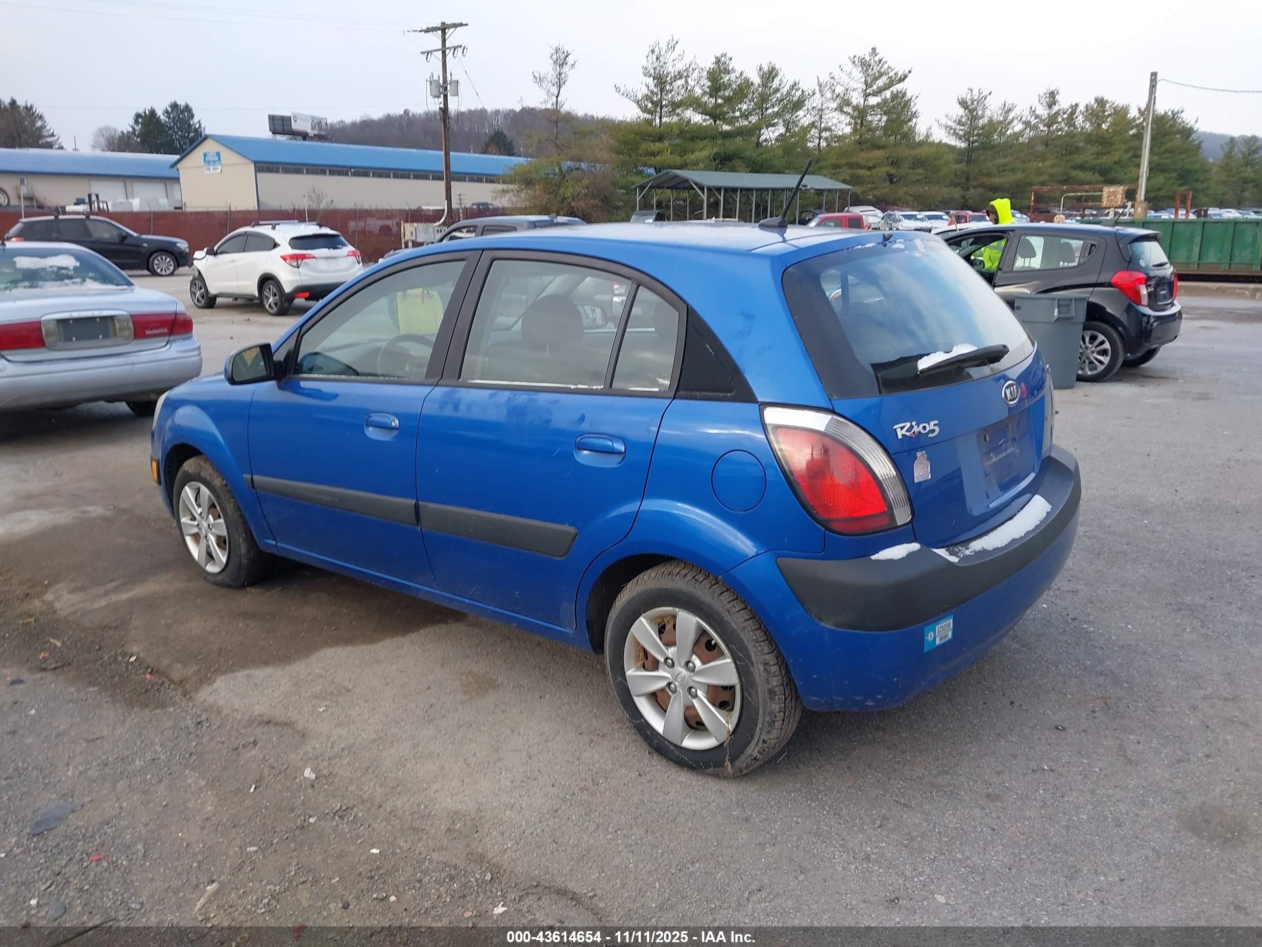 2009 Kia Rio5 Lx Blue vin: KNADE243296530965