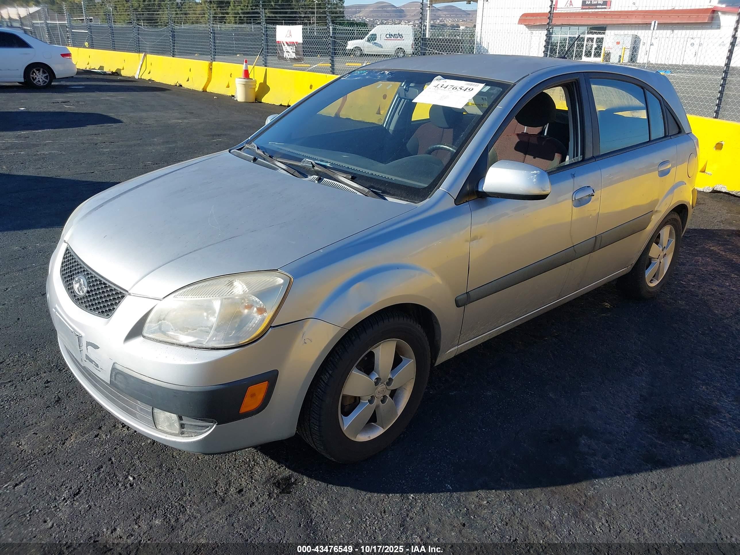 2009 Kia Rio5 Sx Silver vin: KNADE243496483647