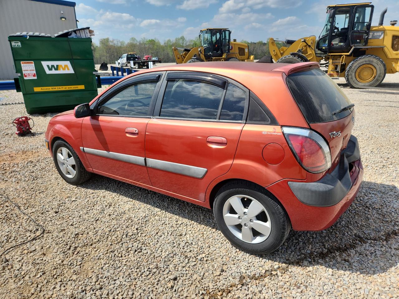2009 Kia Rio5 Lx Red vin: KNADE243696580901
