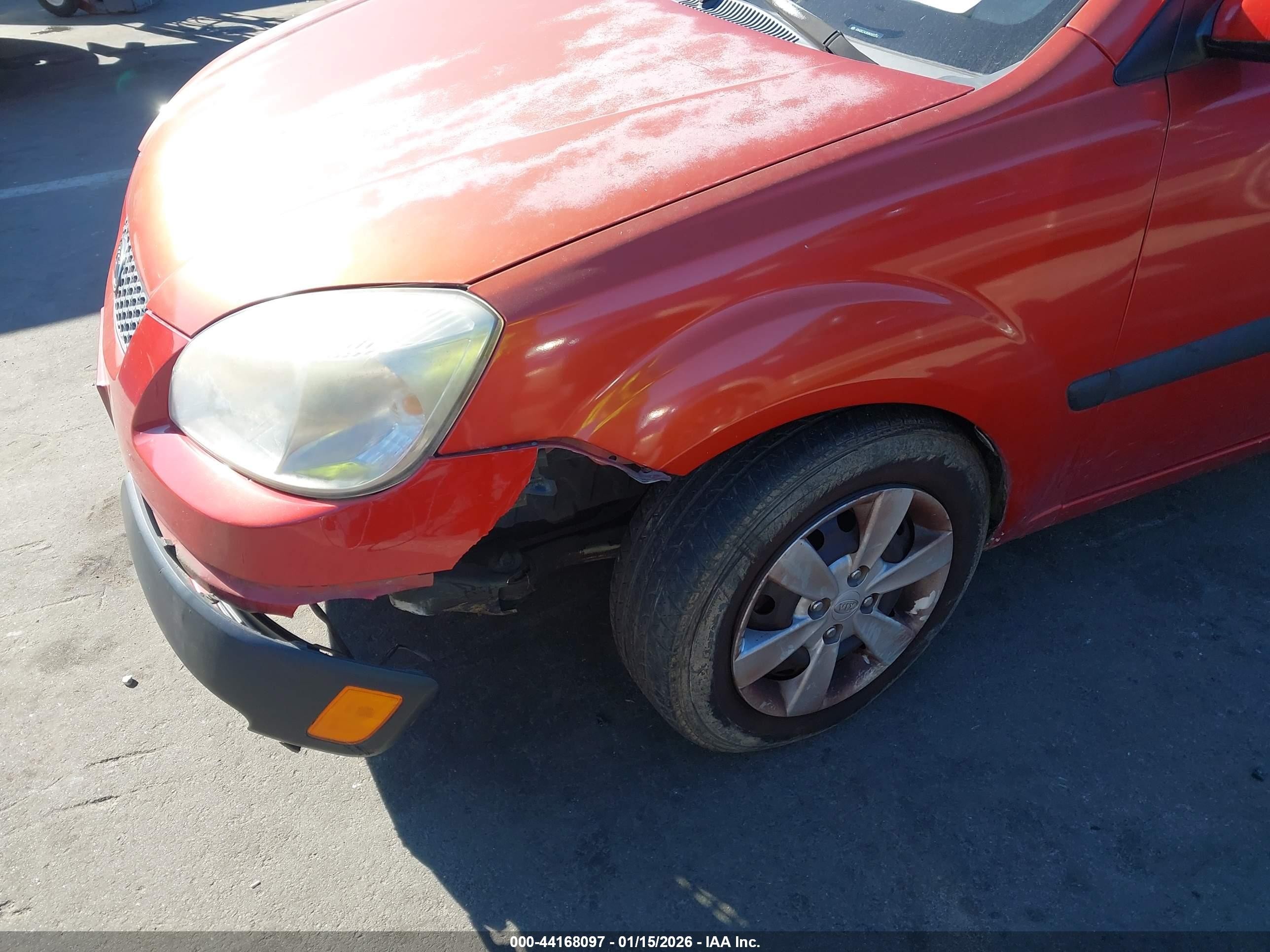 2009 Kia Rio5 Lx Red vin: KNADE243696581174