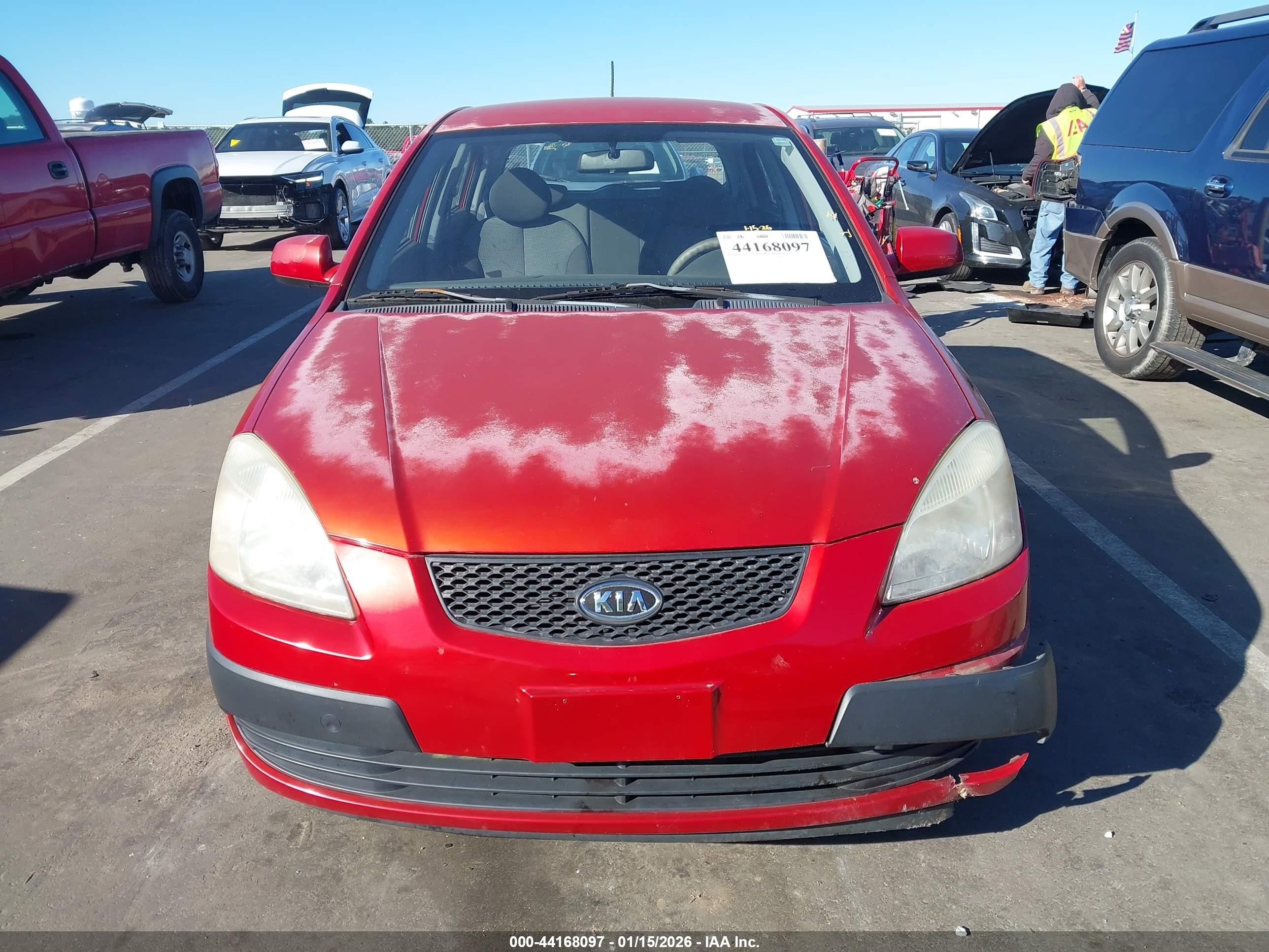 2009 Kia Rio5 Lx Red vin: KNADE243696581174