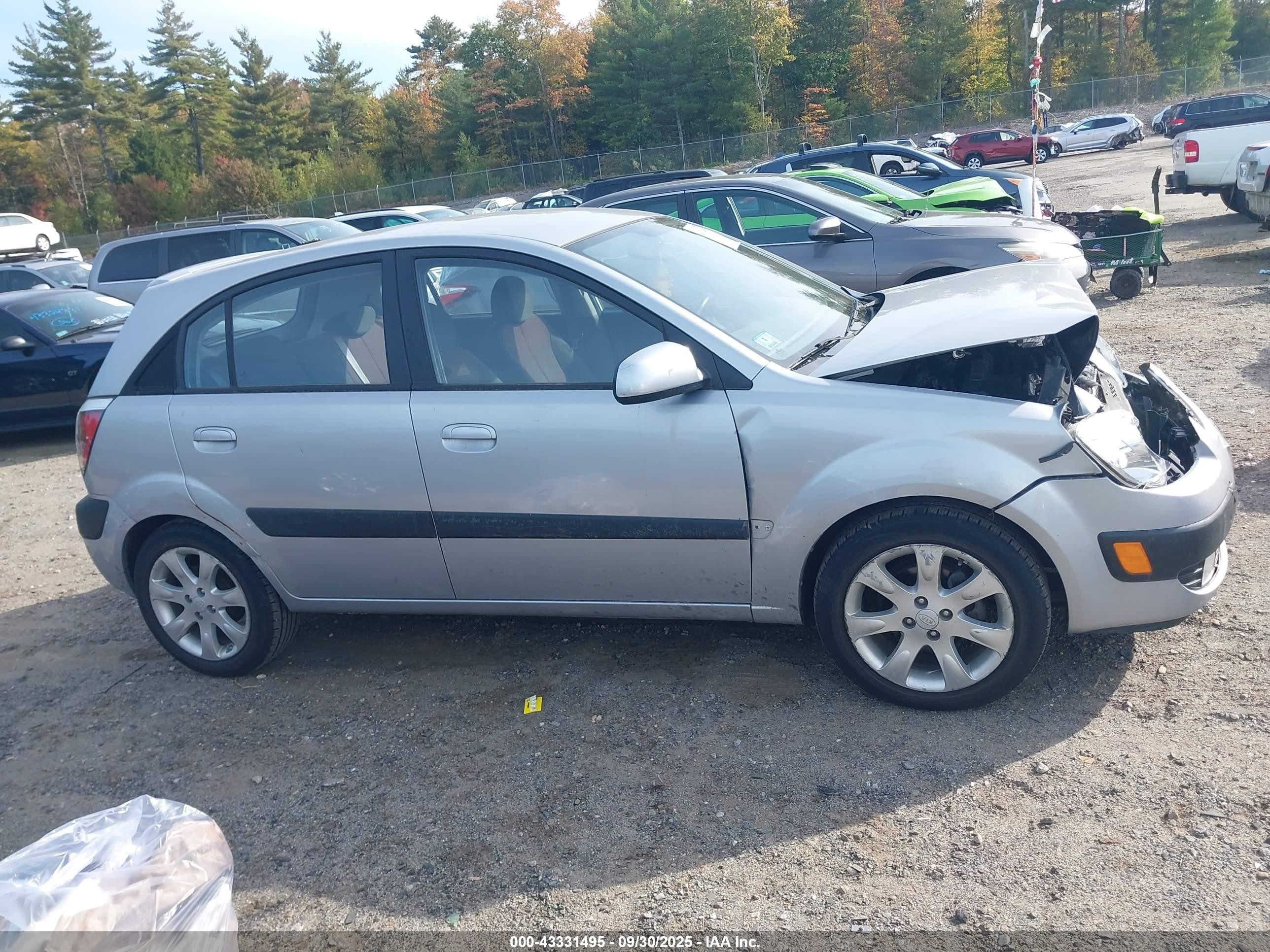 2009 Kia Rio5 Sx Silver vin: KNADE243796512803