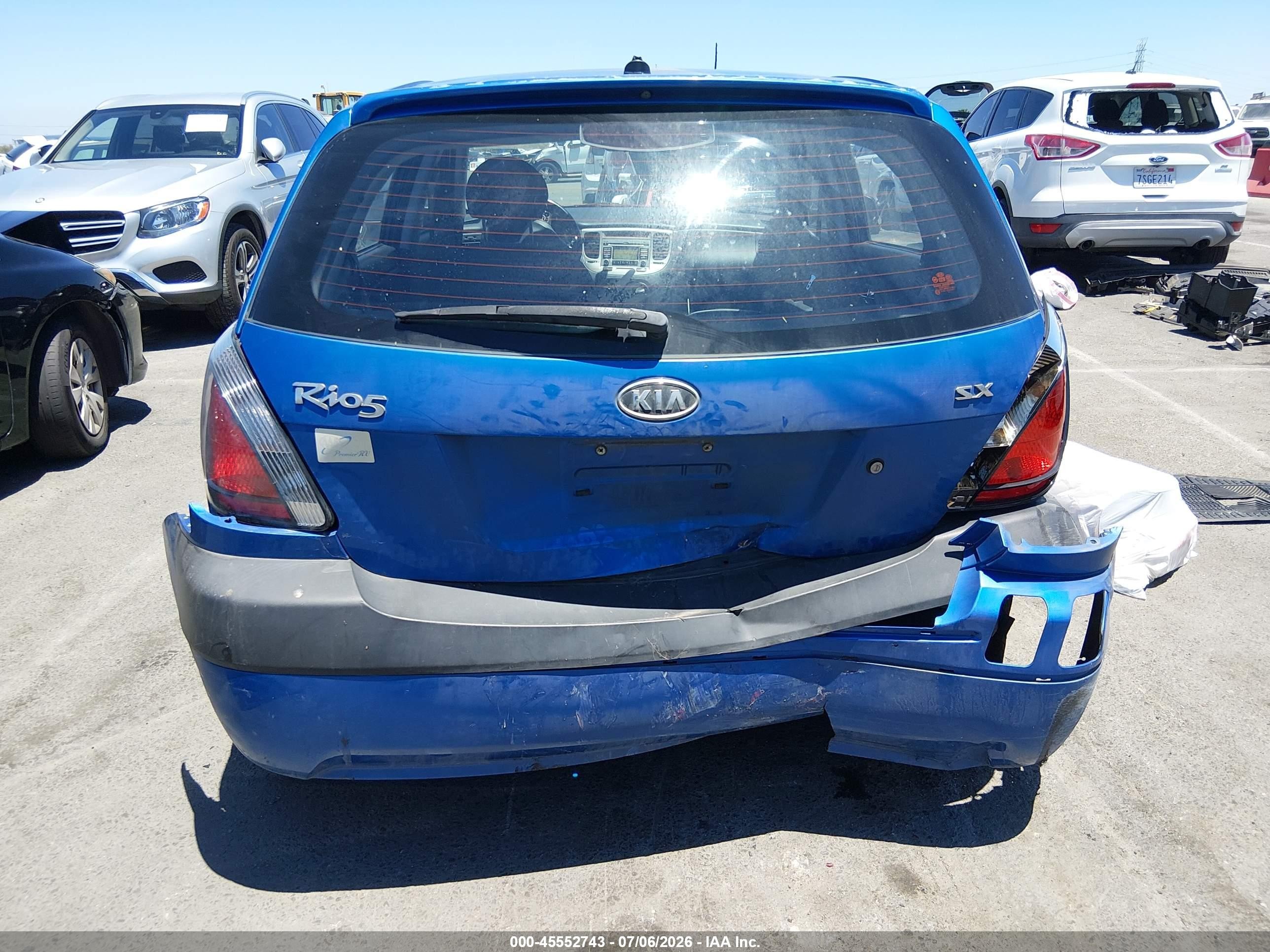 2009 Kia Rio5 Sx Blue vin: KNADE243896587428