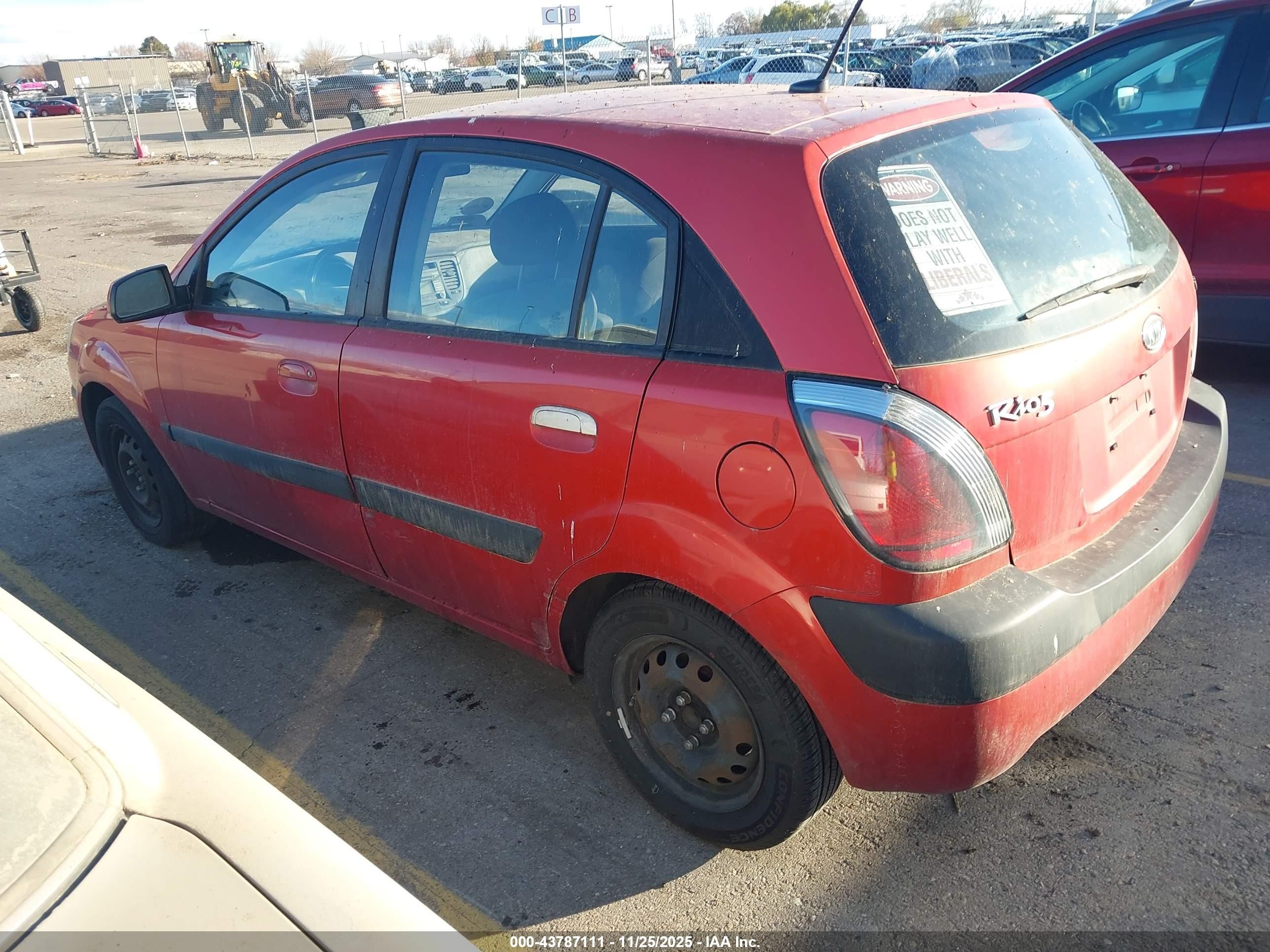 2009 Kia Rio5 Lx Red vin: KNADE243996440972
