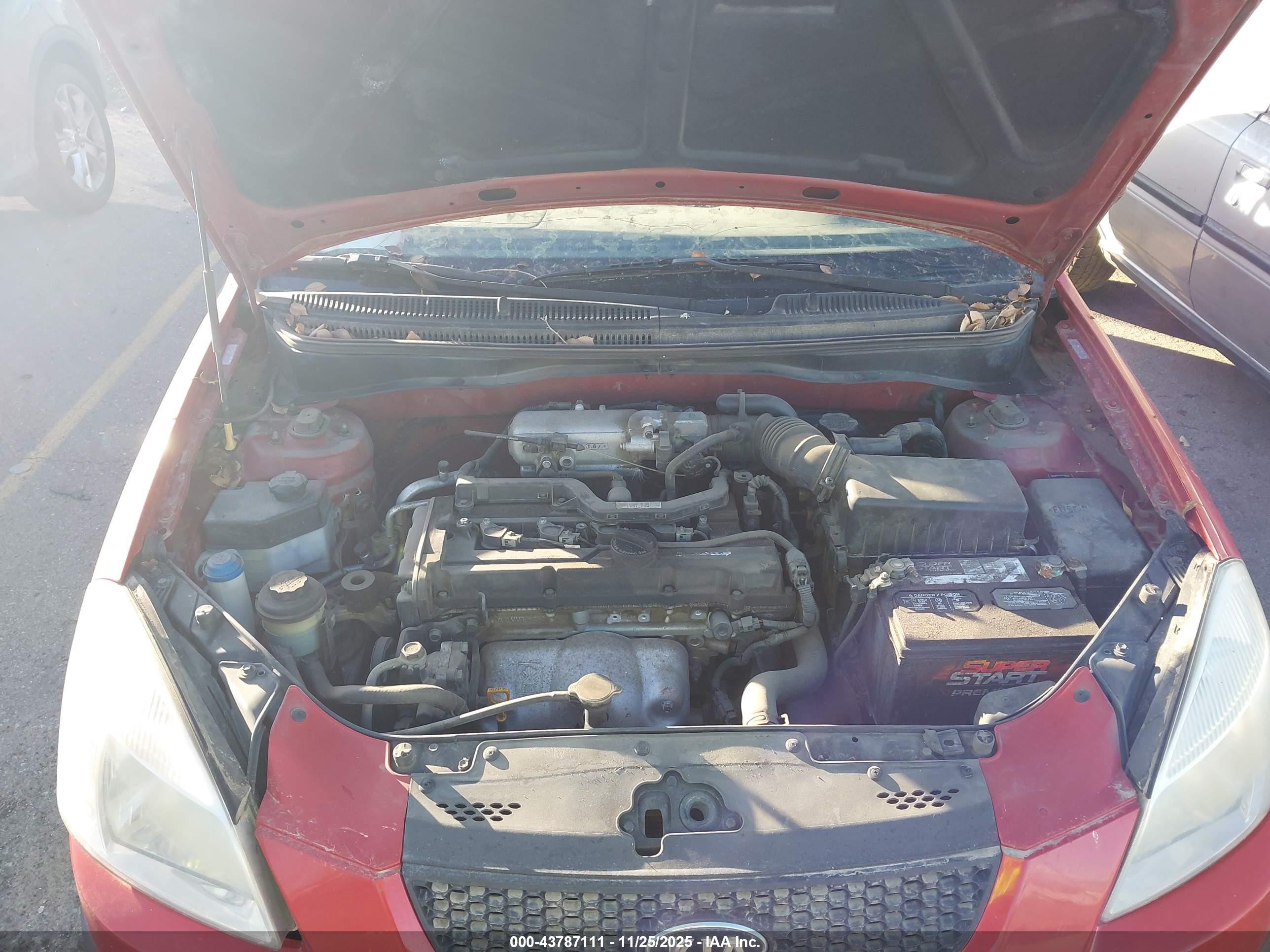 2009 Kia Rio5 Lx Red vin: KNADE243996440972