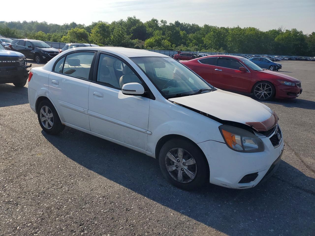 2010 Kia Rio Base Белый vin: KNADH4A30A6658892