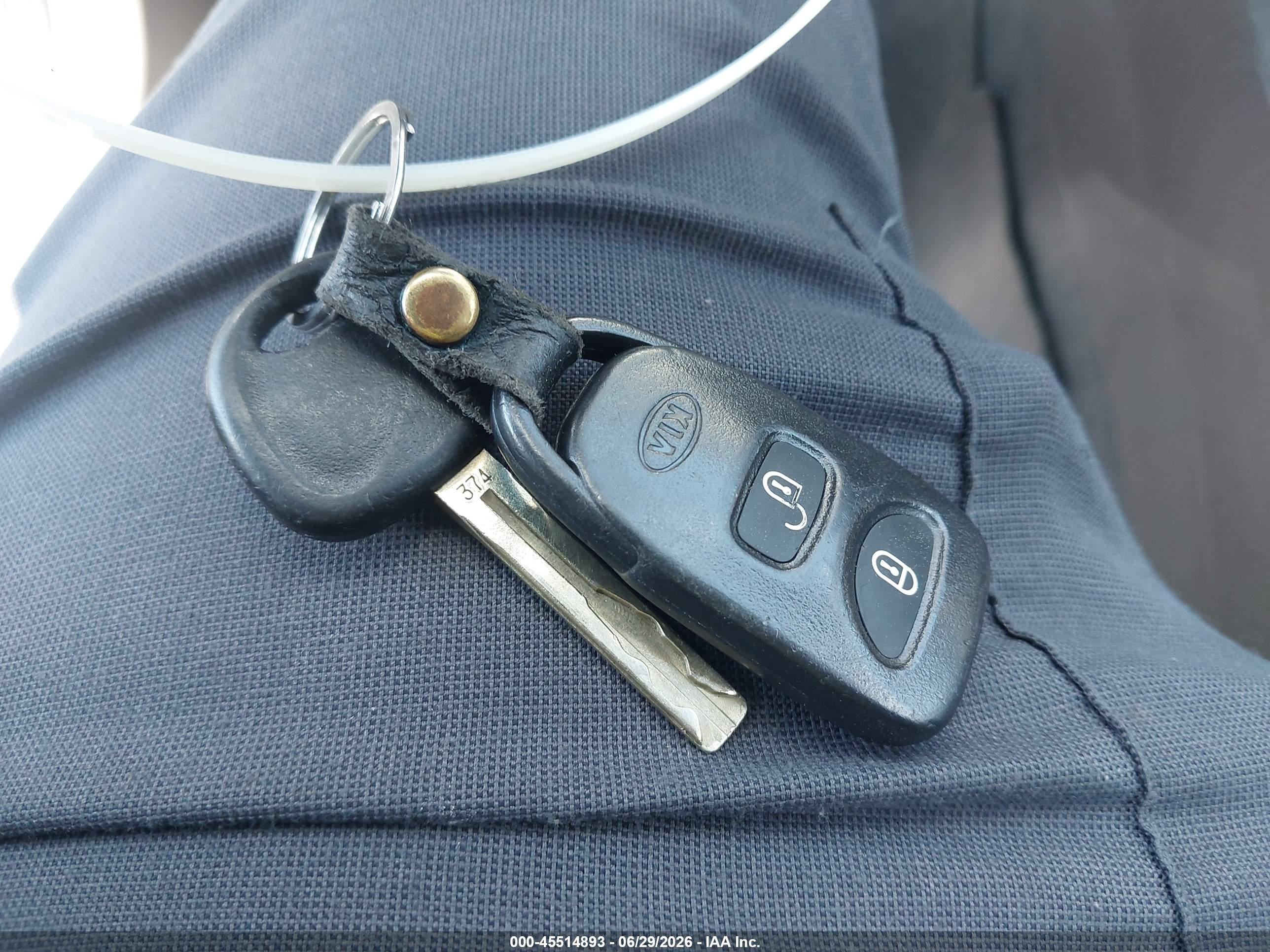 2011 Kia Rio Lx Silver vin: KNADH4A30B6912523