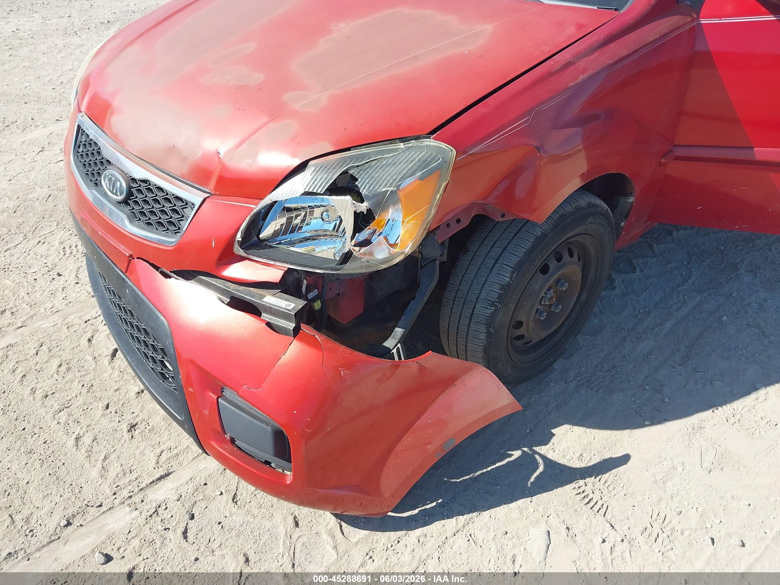 2011 Kia Rio Lx Red vin: KNADH4A31B6734881
