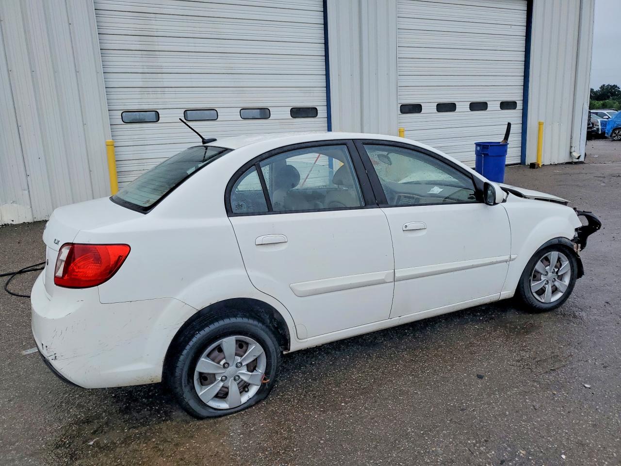 2011 Kia Rio Lx White vin: KNADH4A31B6873022