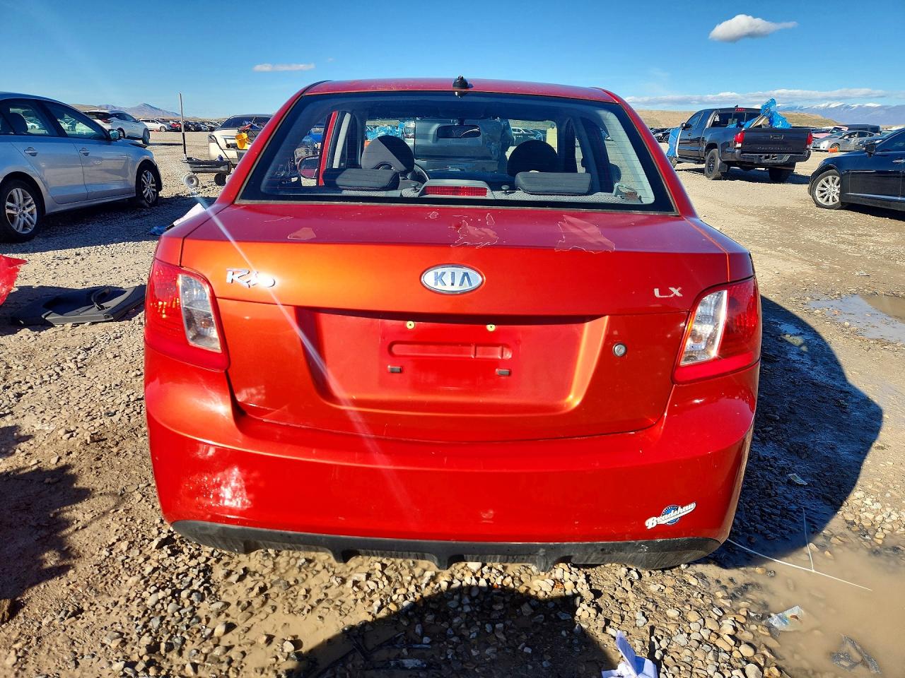 2011 Kia Rio Lx Orange vin: KNADH4A32B6864751