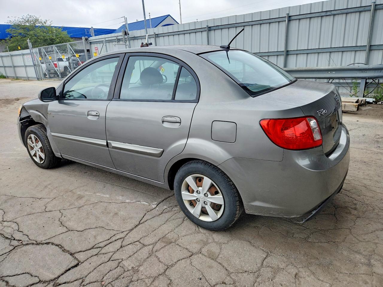 2011 Kia Rio Lx Gray vin: KNADH4A32B6950688