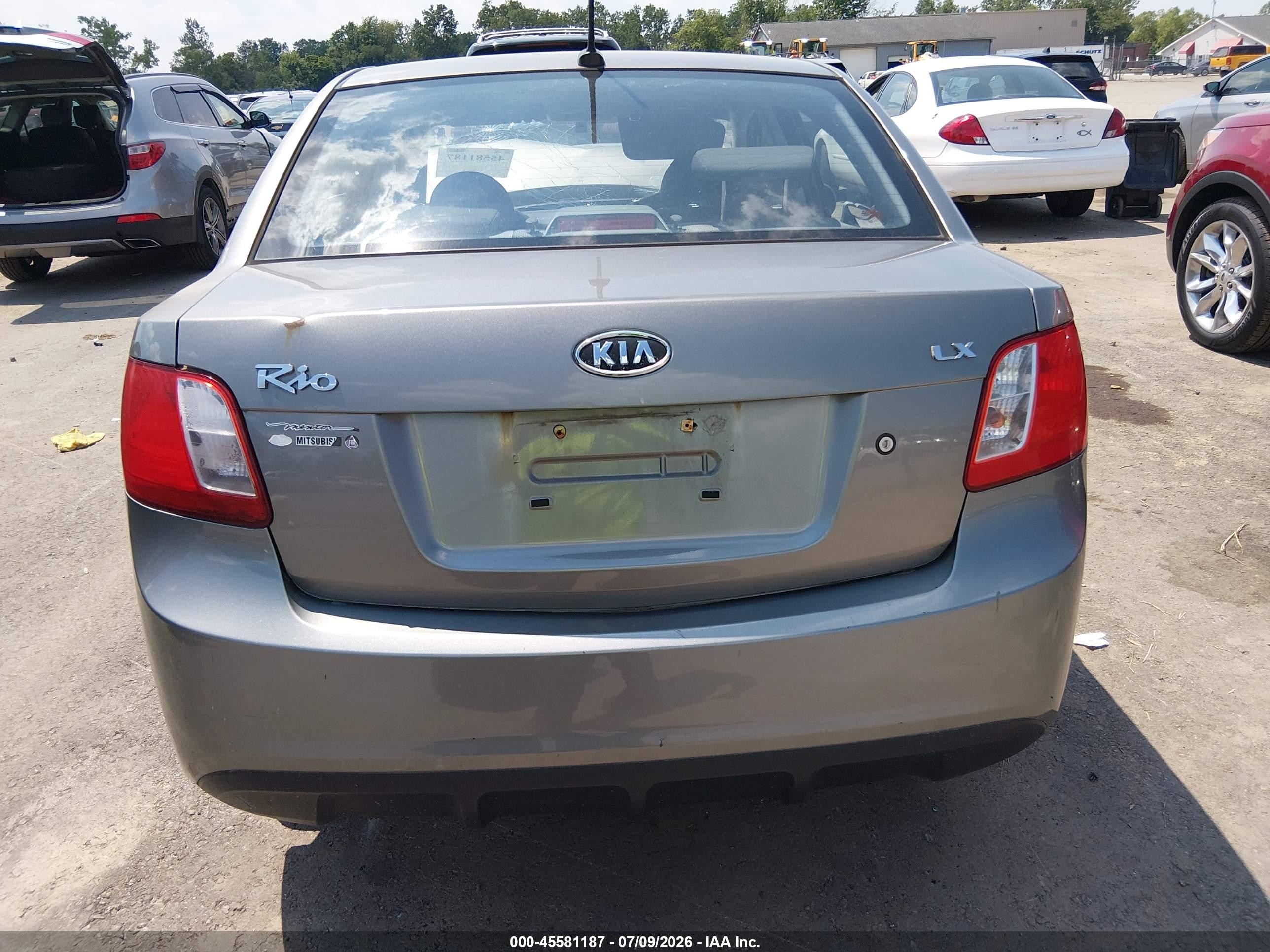 2010 Kia Rio Lx Серебряный vin: KNADH4A33A6635803