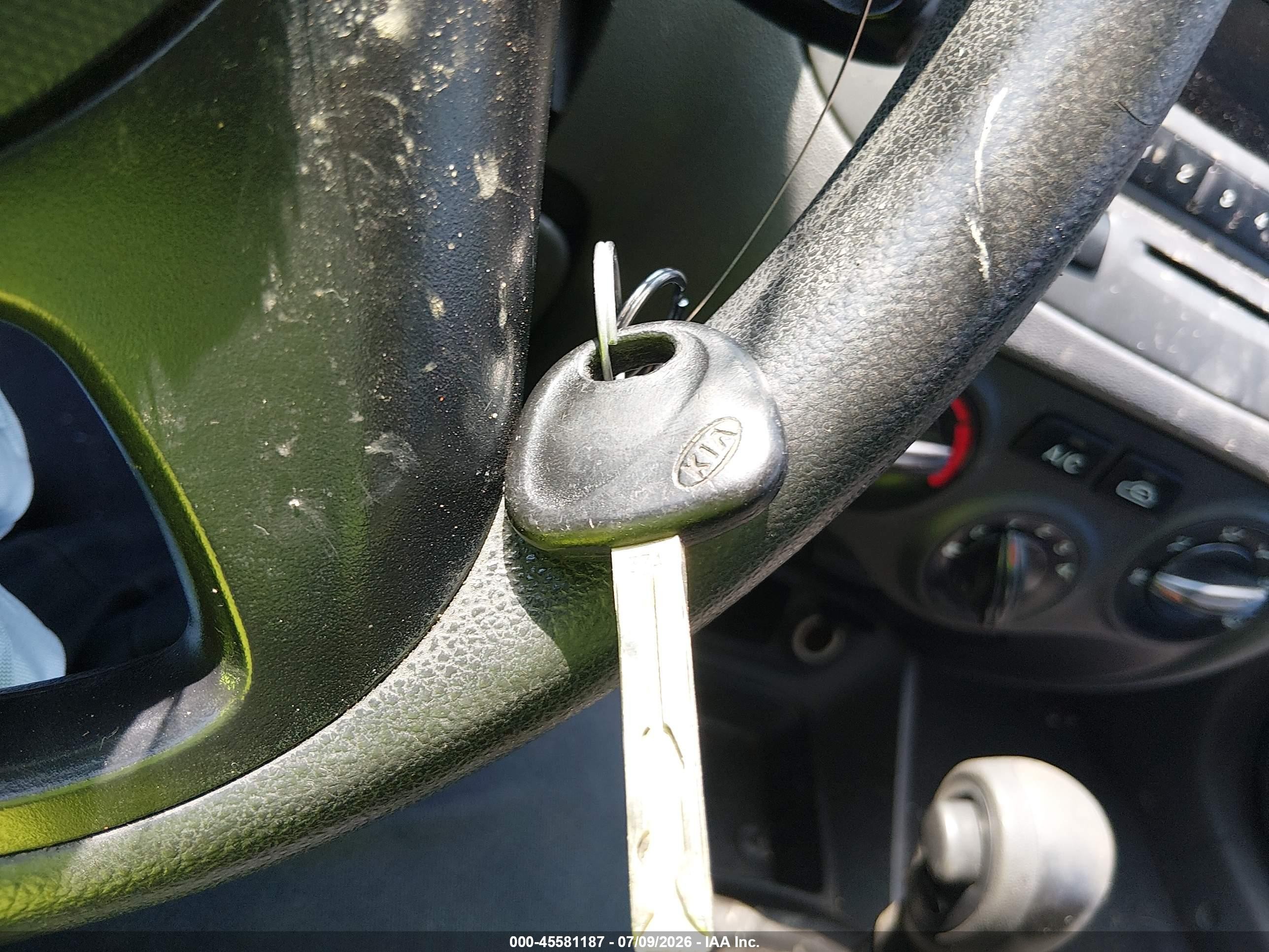 2010 Kia Rio Lx Серебряный vin: KNADH4A33A6635803