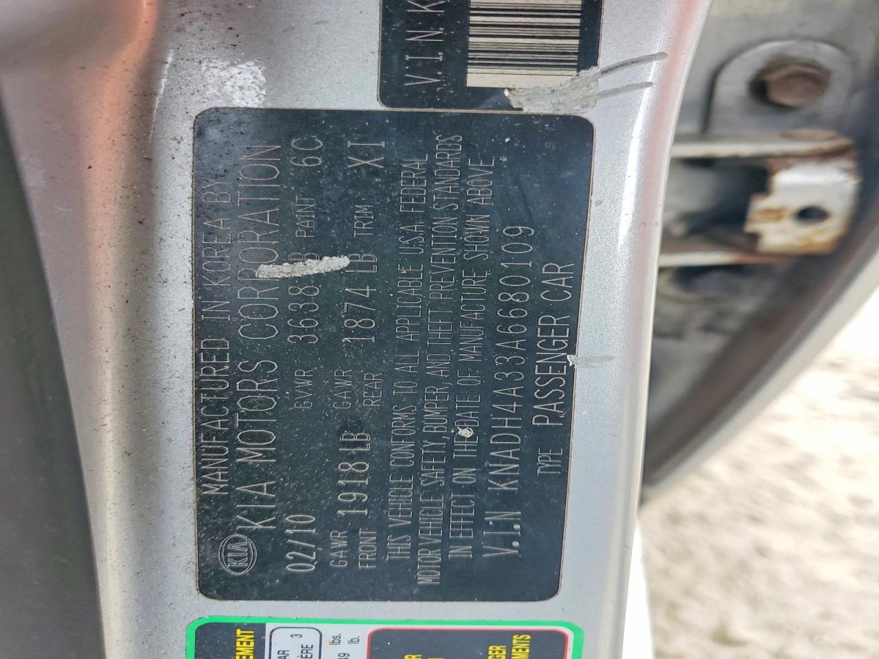2010 Kia Rio Base Silver vin: KNADH4A33A6680109