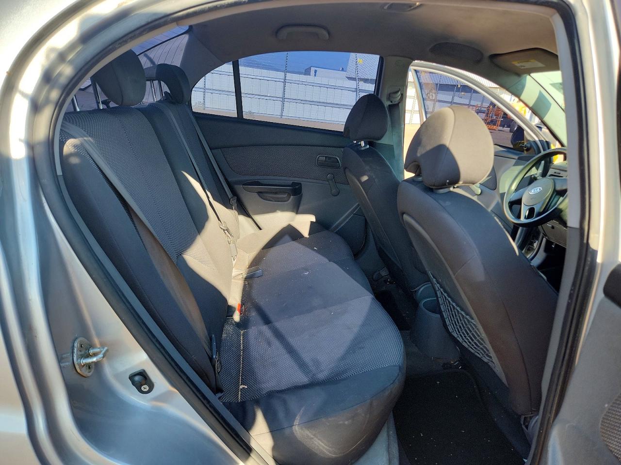2011 Kia Rio Lx Silver vin: KNADH4A33B6734798