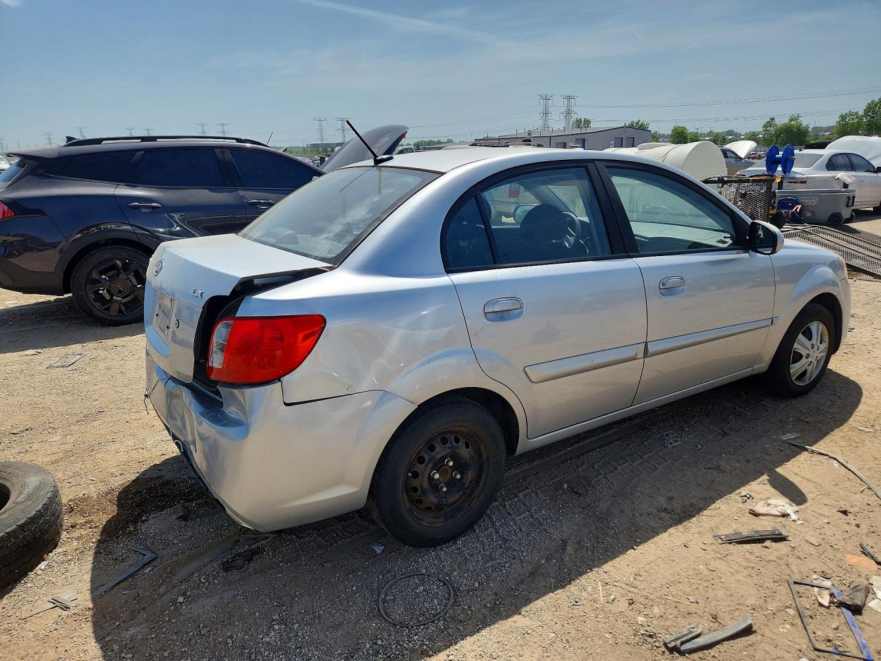 2010 Kia Rio Base Серебряный vin: KNADH4A34A6682855
