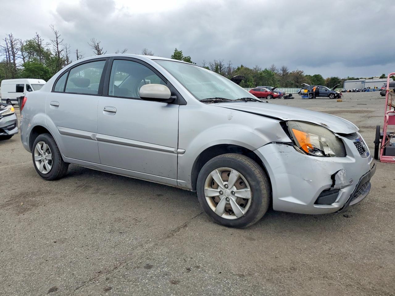 2011 Kia Rio Lx Silver vin: KNADH4A35B6949373
